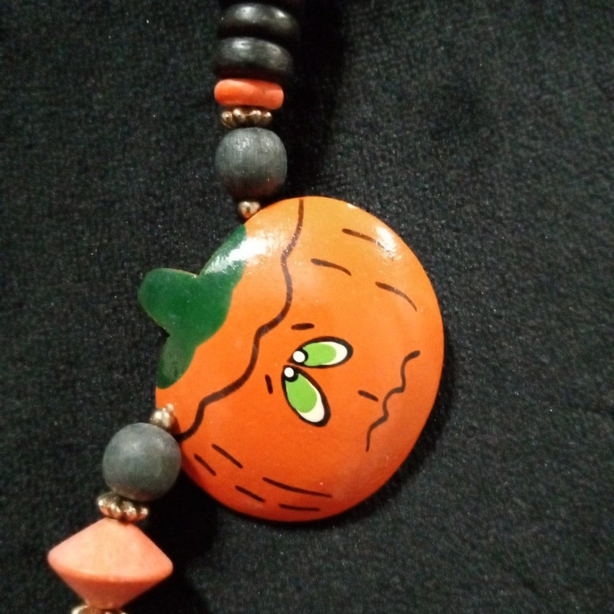 Womens Bohemian Style Chunky Beaded Ghost Charm Necklace with Magnetic Clasp
