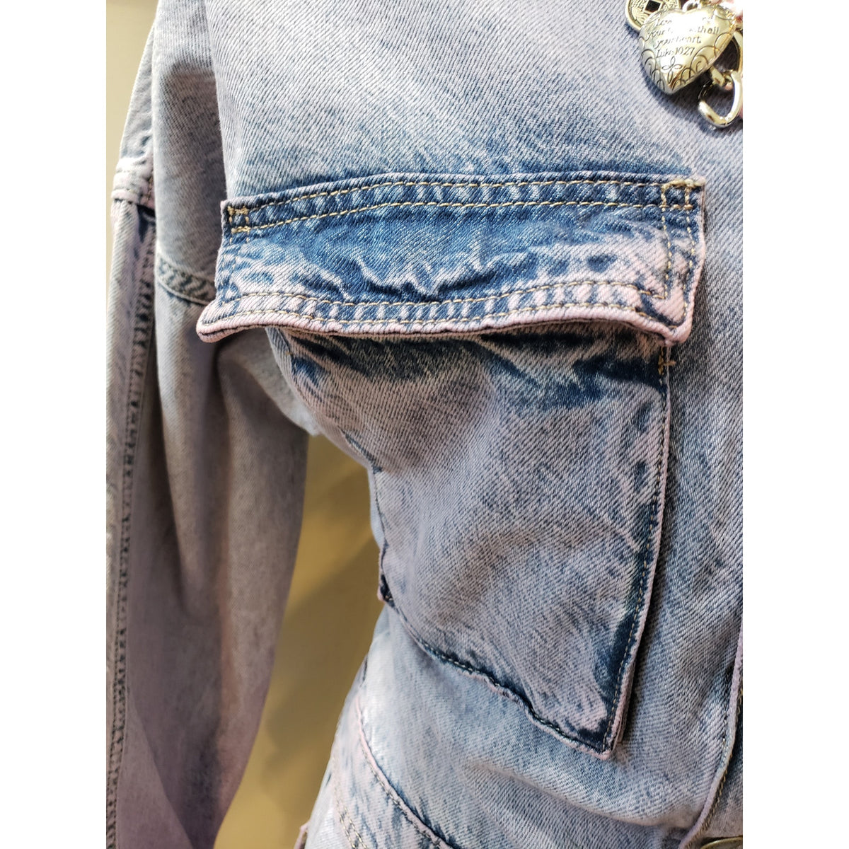 Nasty Gal Jumpsuit Womens Size 6 Blue Denim Pocket Detail Acid Wash Button Front