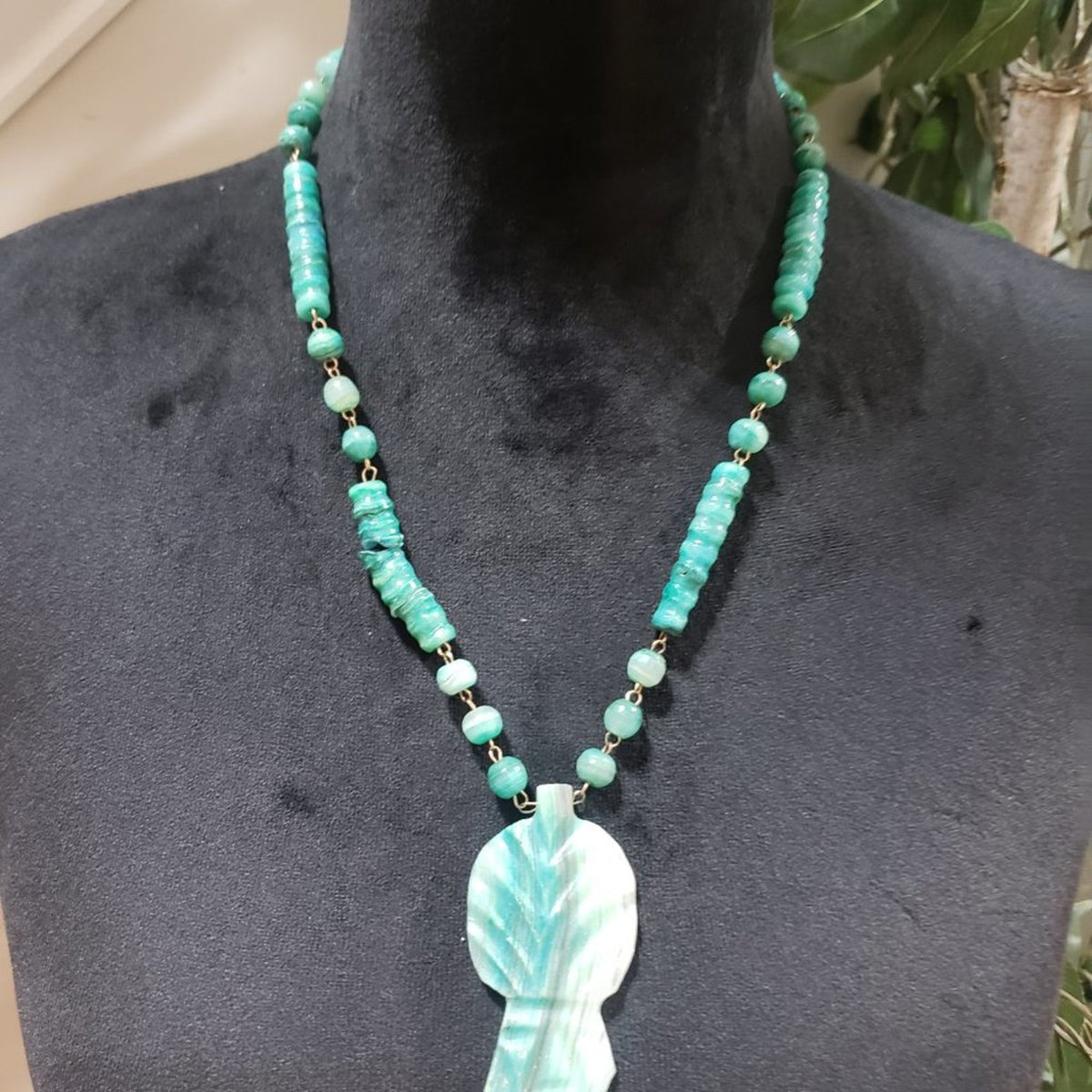 Womens Fashion Ocean Turquoise Color Necklace Chunky Beaded Pendant Necklace