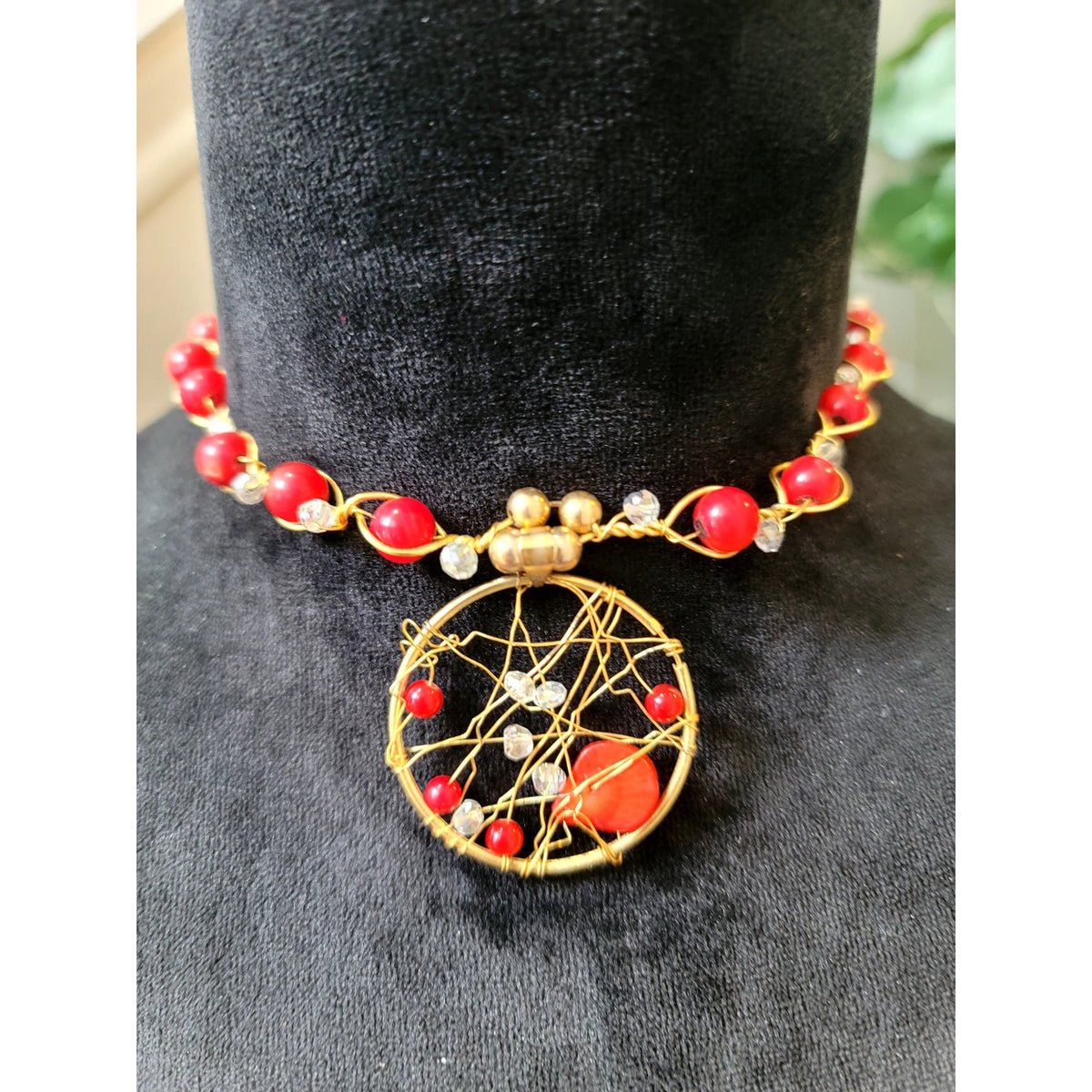 Red Beaded Gold Tone Dreamcatcher Pendant Statement Necklace Boho