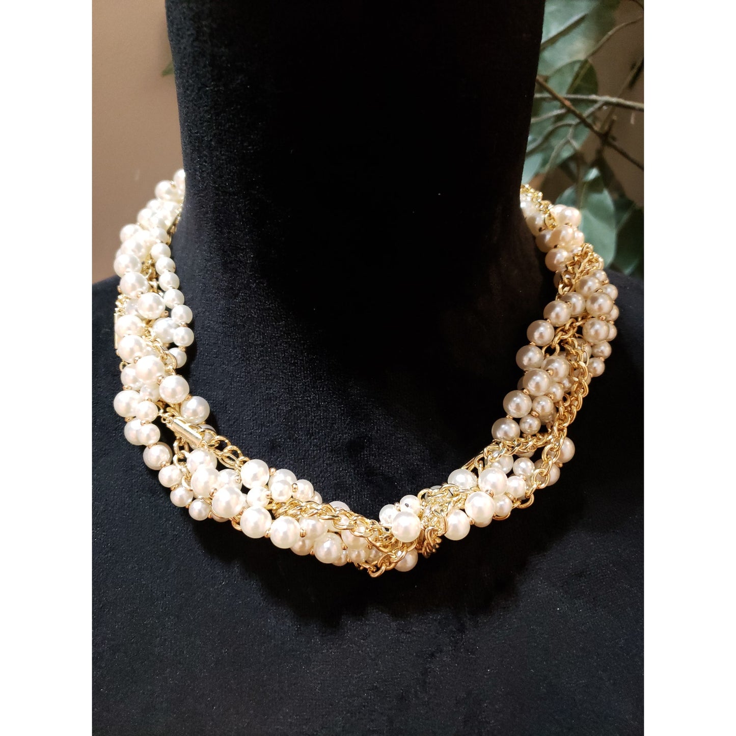 Women Gold Tone Layered Ivory Faux Pearls Twisted Chains Collar Necklace Jewelry