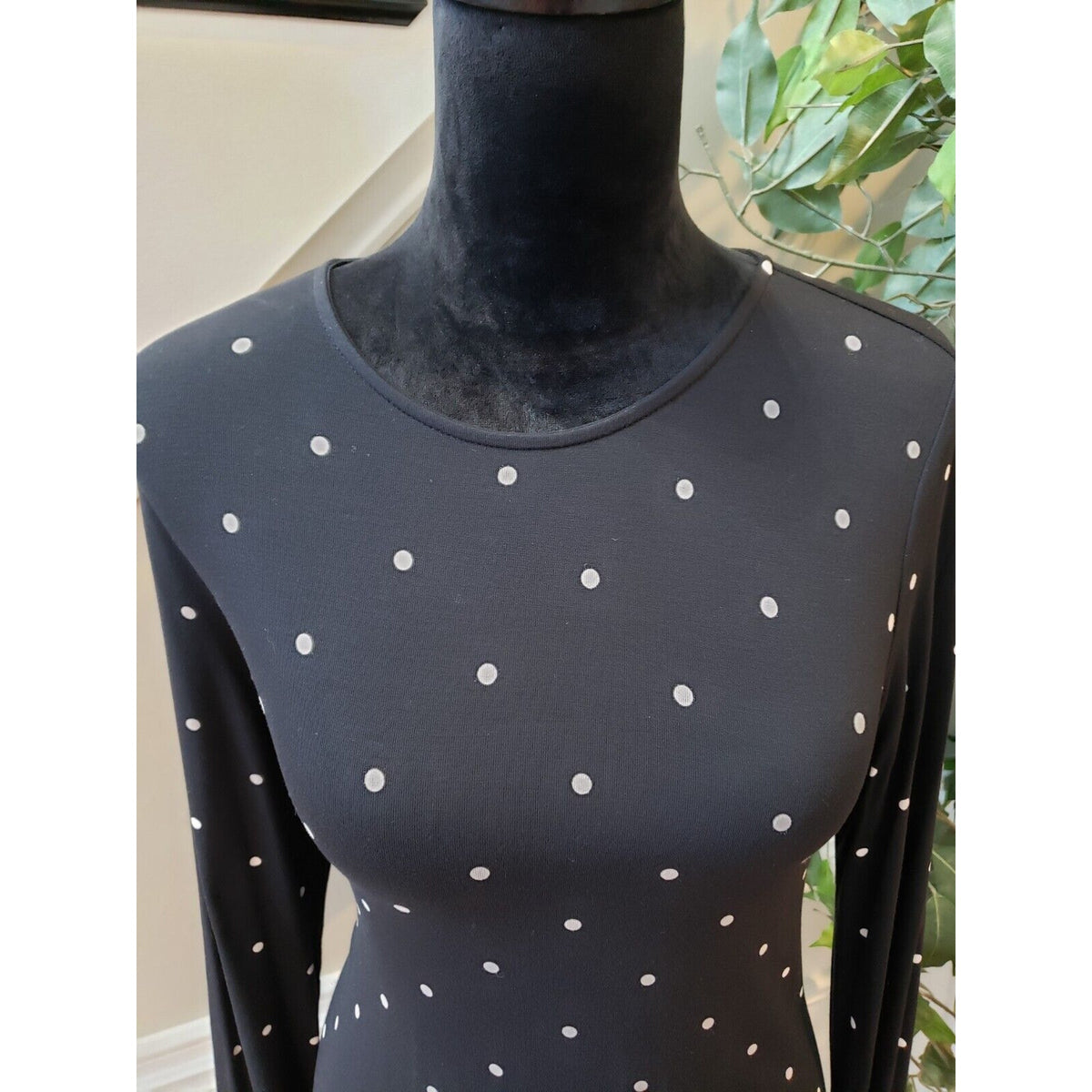 Old Navy Women Black Polka Dot Round Neck Long Sleeve Knee Length Sheath Dress S