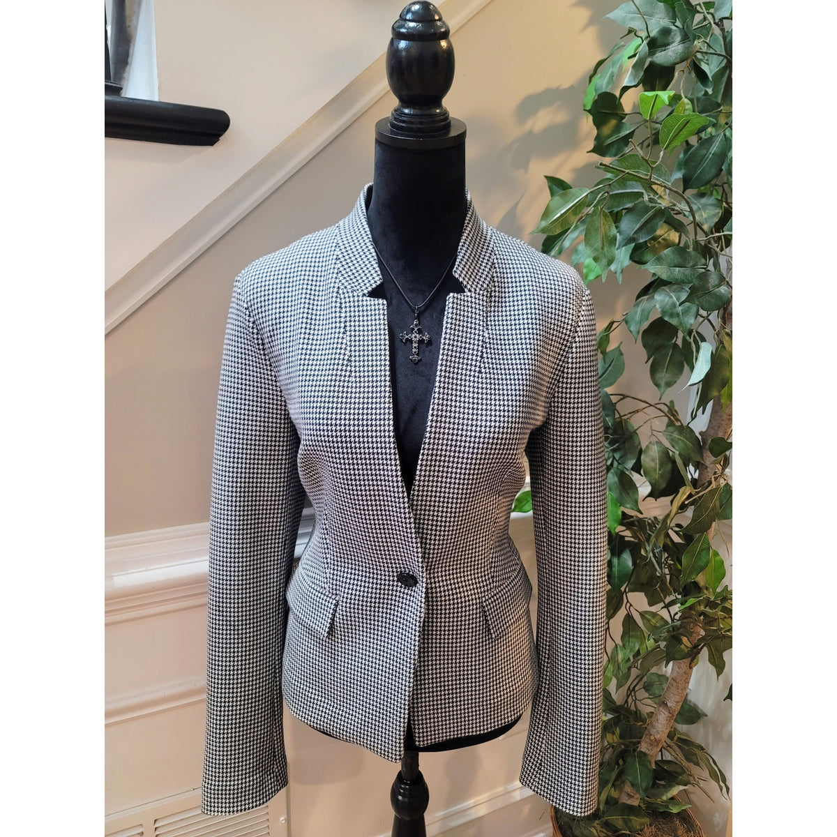 Banana Republic Blazer Jacket Women's Size 8 White/Black Houndstooth One Button