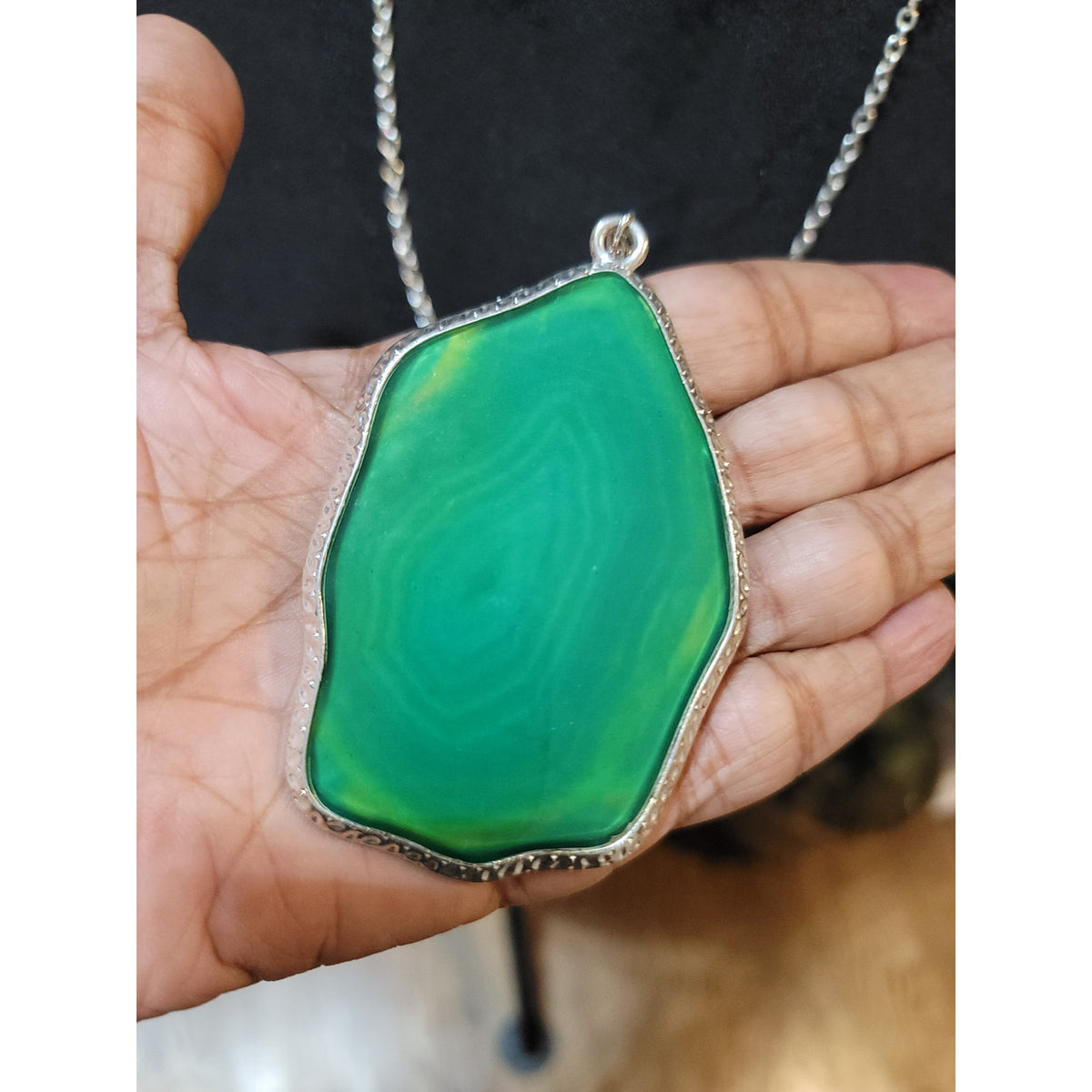 Women's Elegant Green Agate Fashion Pendant Necklace With Silver Chain