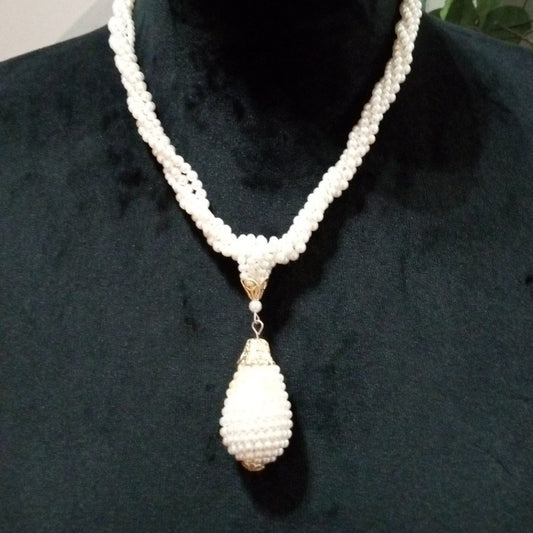 Womens Fashion Chunky Freshwater Pearl Beaded Big Pendant Collar Necklace