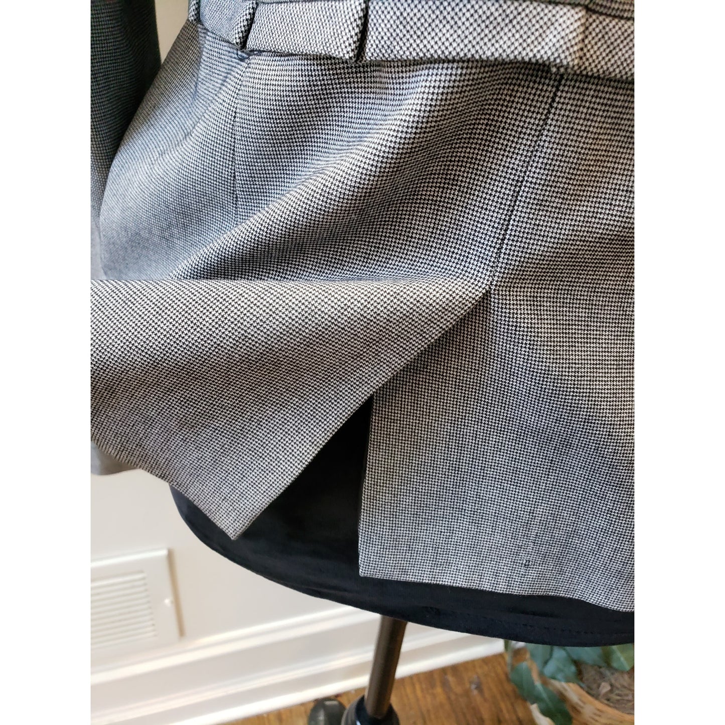 The Limited Blazer Jacket Womens S Gray Houndstooth Single Breasted Button Front