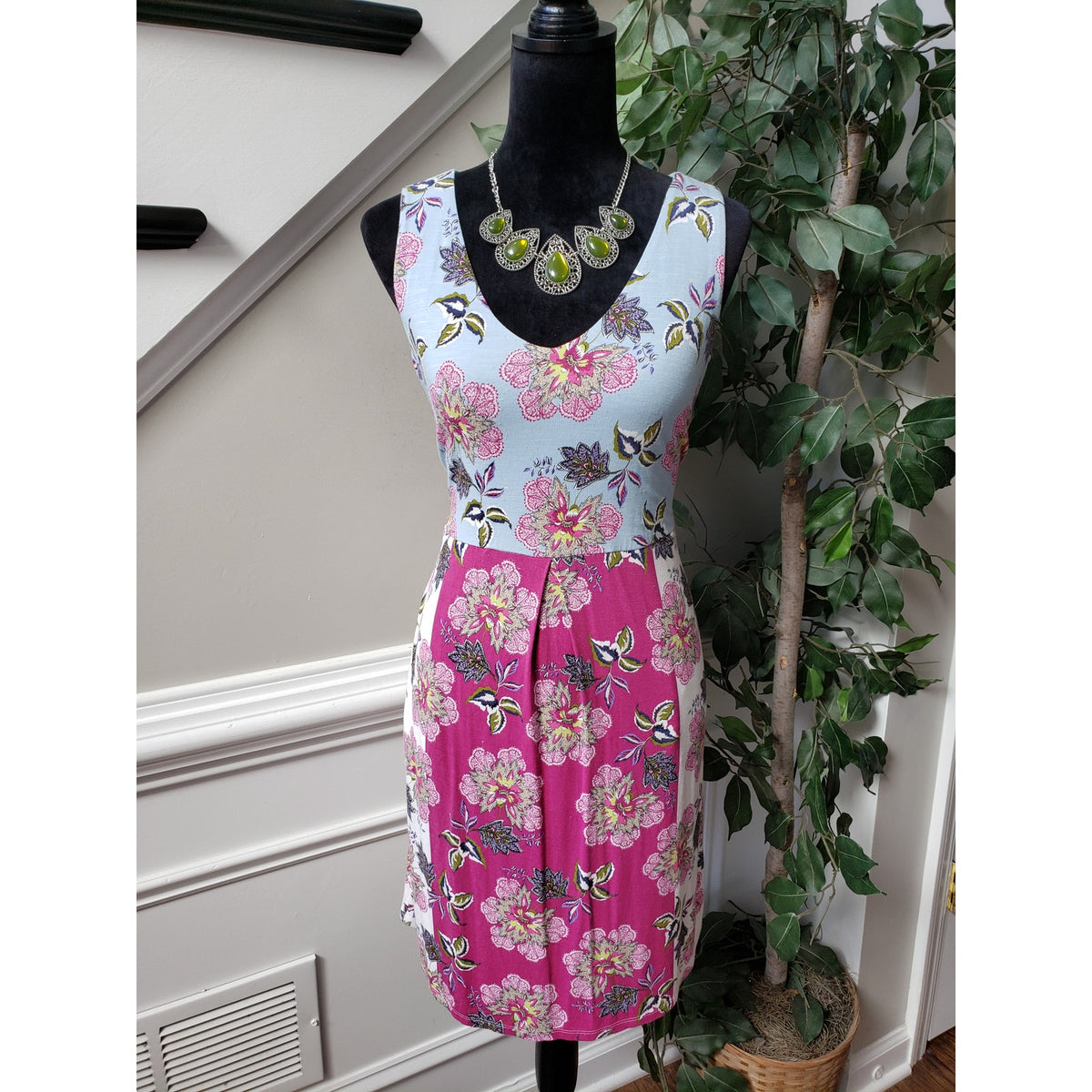J. Jill Bodycon Dress Women's PS Multi Floral Rayon Stretch Sleeveless V Neck