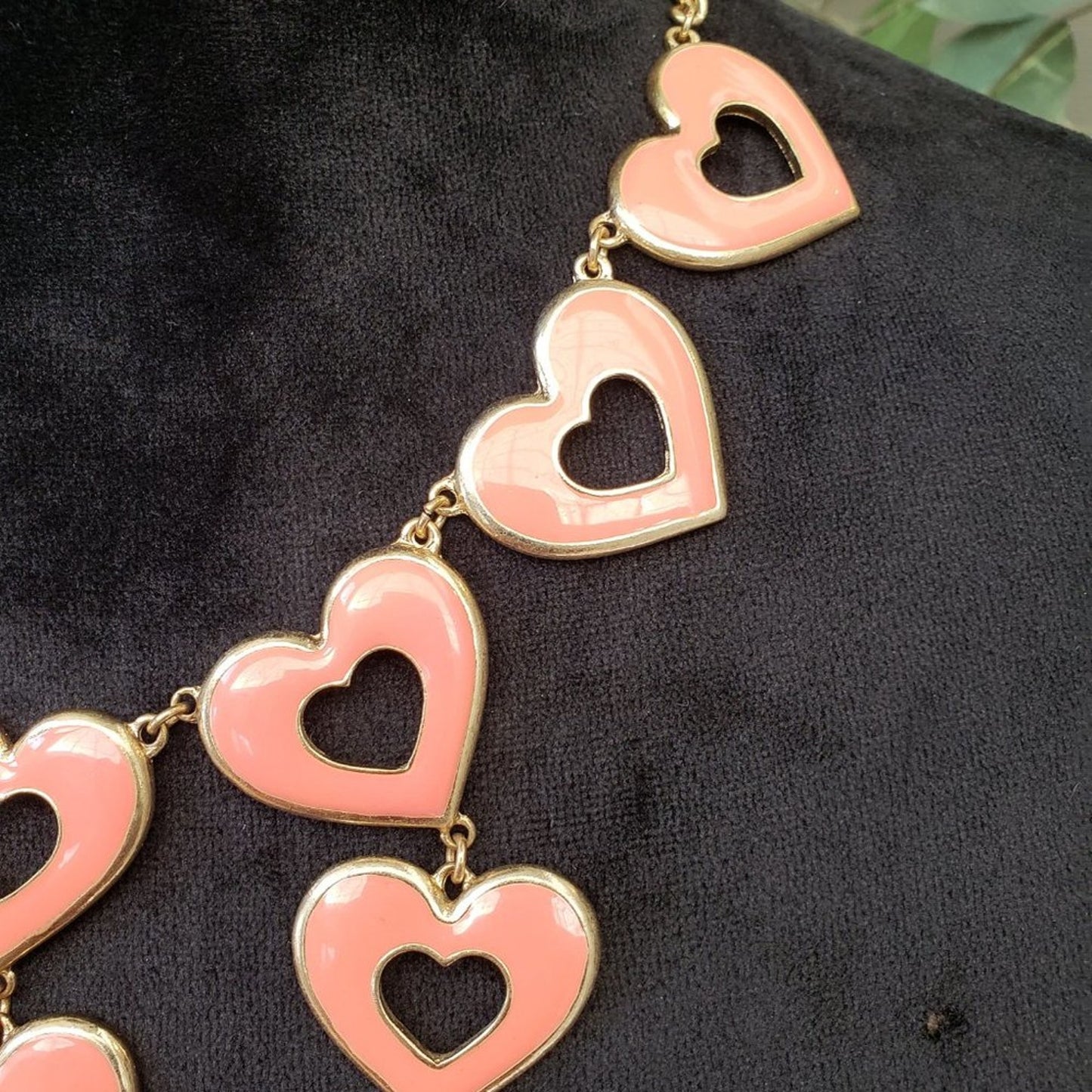 Ella Womens Enamel Heart Linked Gold Tone Collar Detail Necklace with Earring