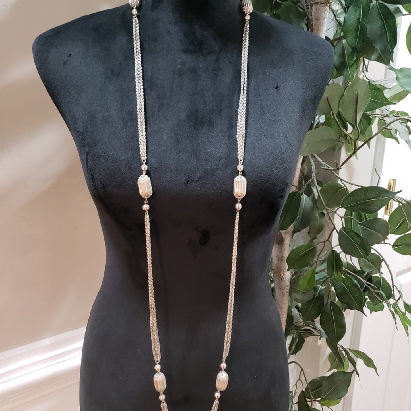 Womens Fashion Chunky Gold Tone Charm Long Chain Elegant Necklace