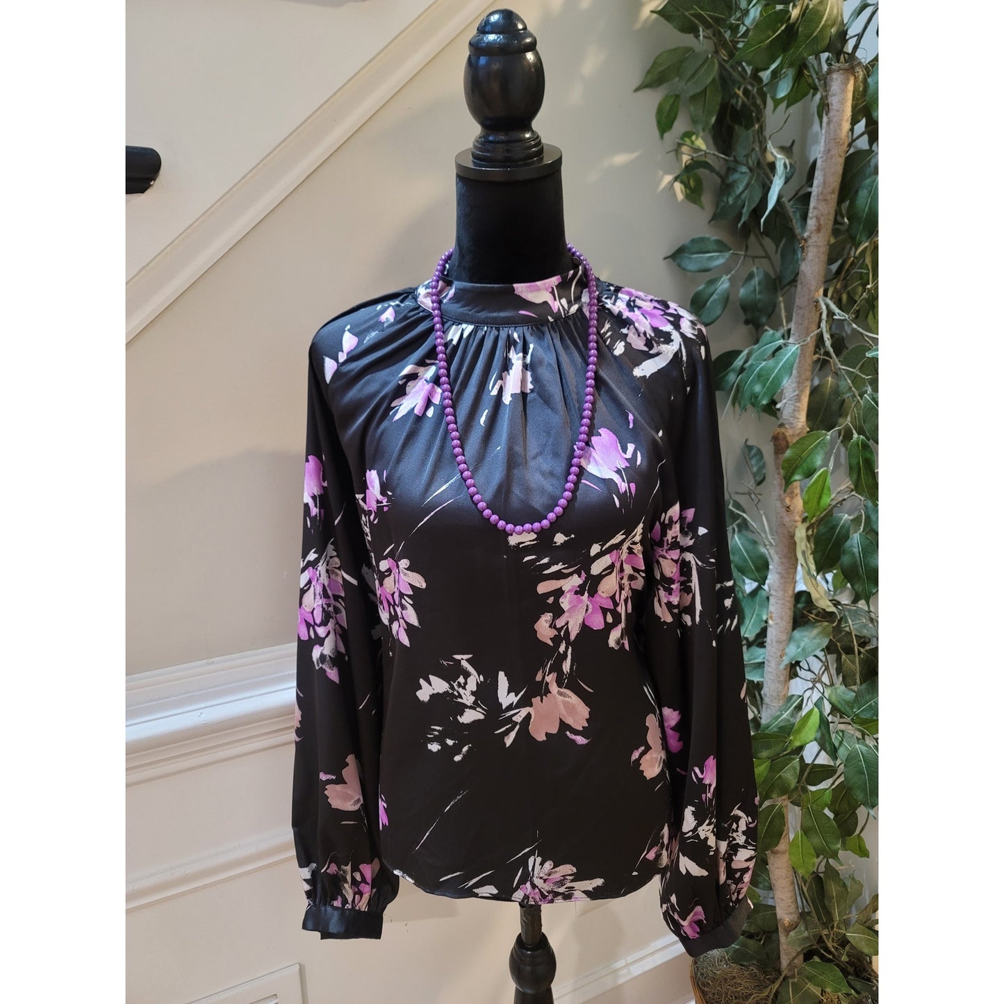 Worthington Blouse Women's Size Large Black Pink Floral Long Sleeve Top