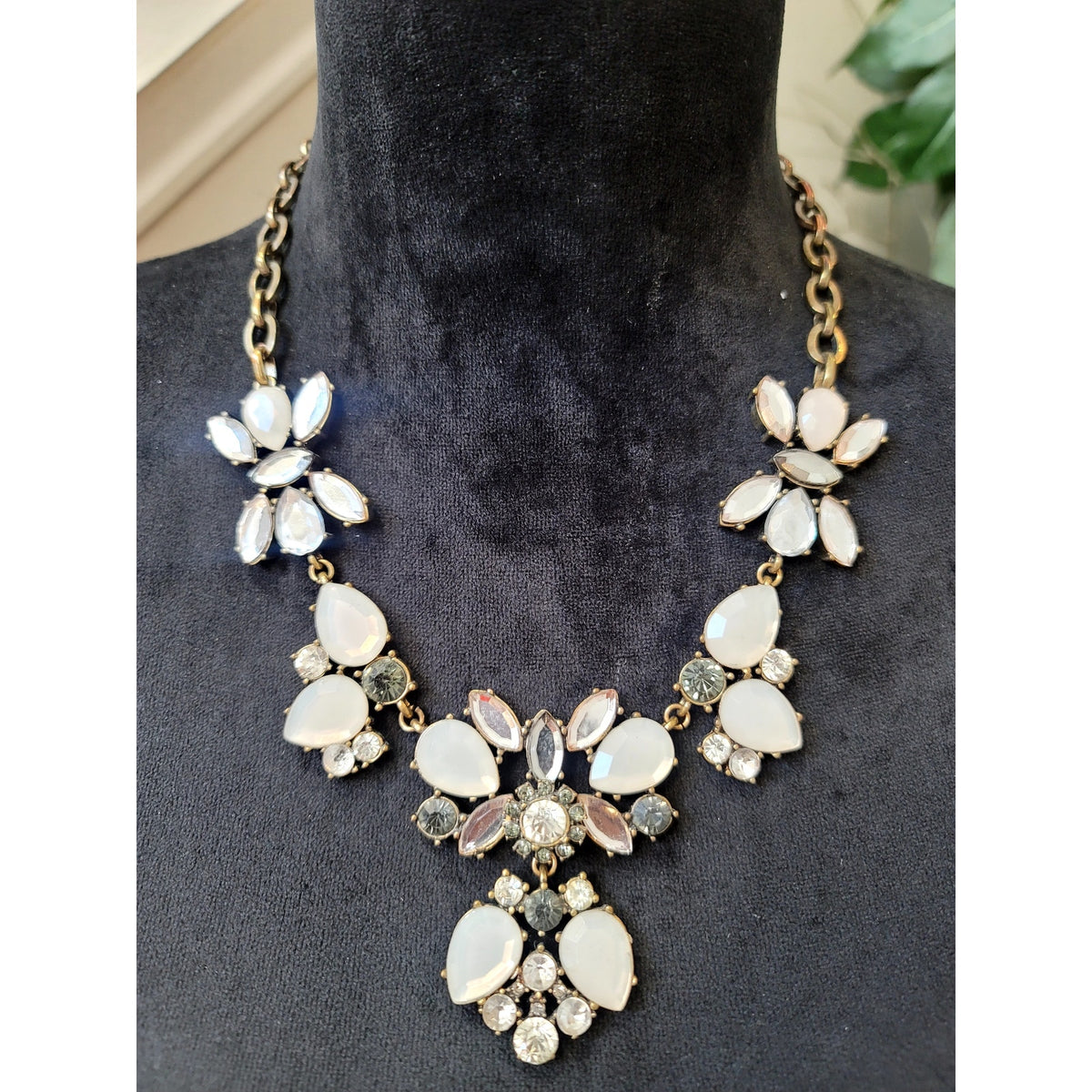 White Opal Crystal Floral Statement Necklace Gold Tone Rhinestone Bib Wedding
