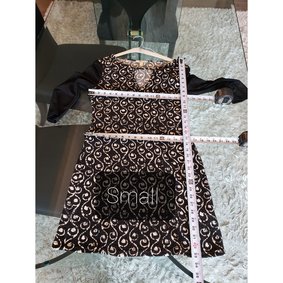 Aryeh Knee Length Dress Womens Small Black White Geometric Keyhole Round Neck