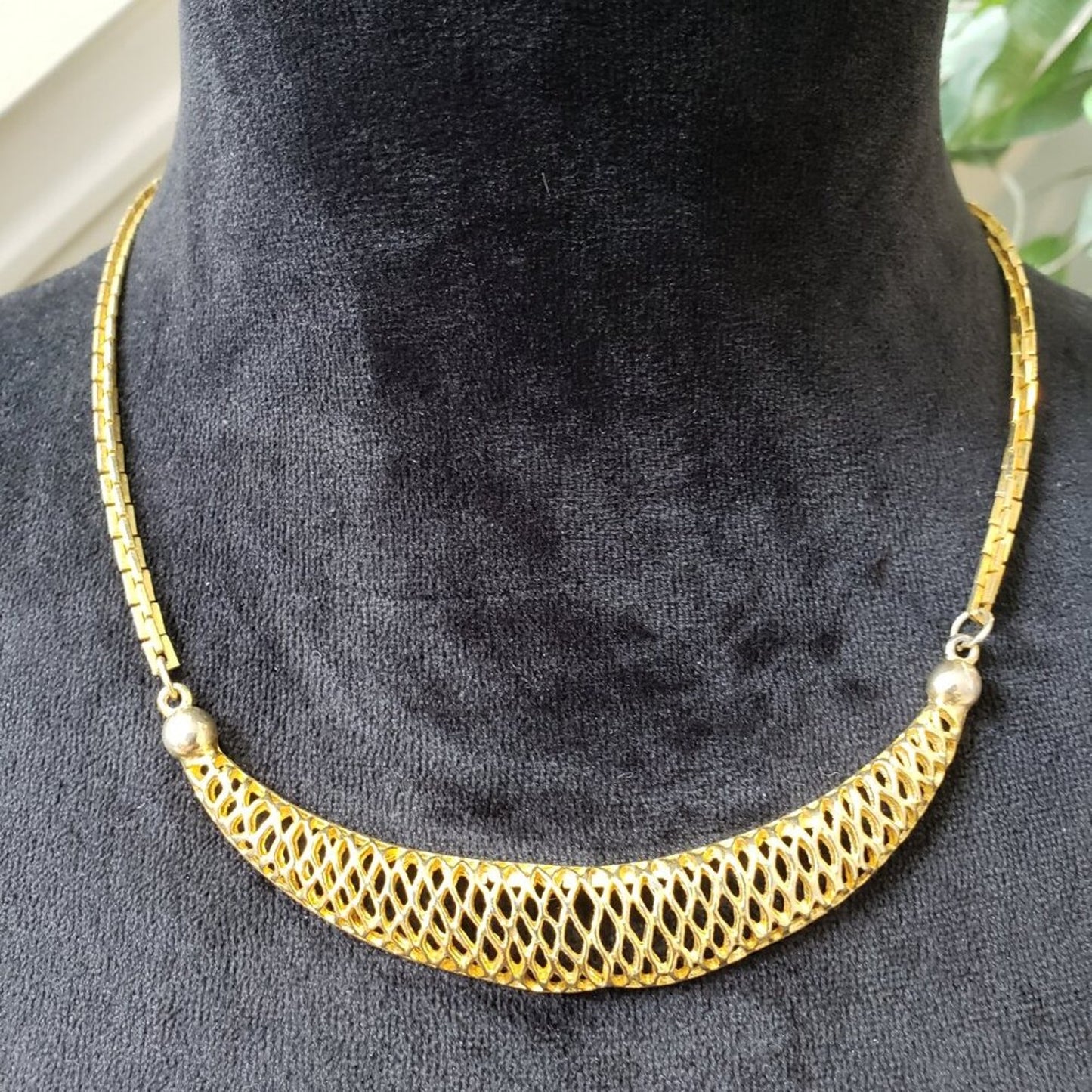 Womens Gold Tone Plated Patta Choker Necklace Jewelry with Lobster Clasp