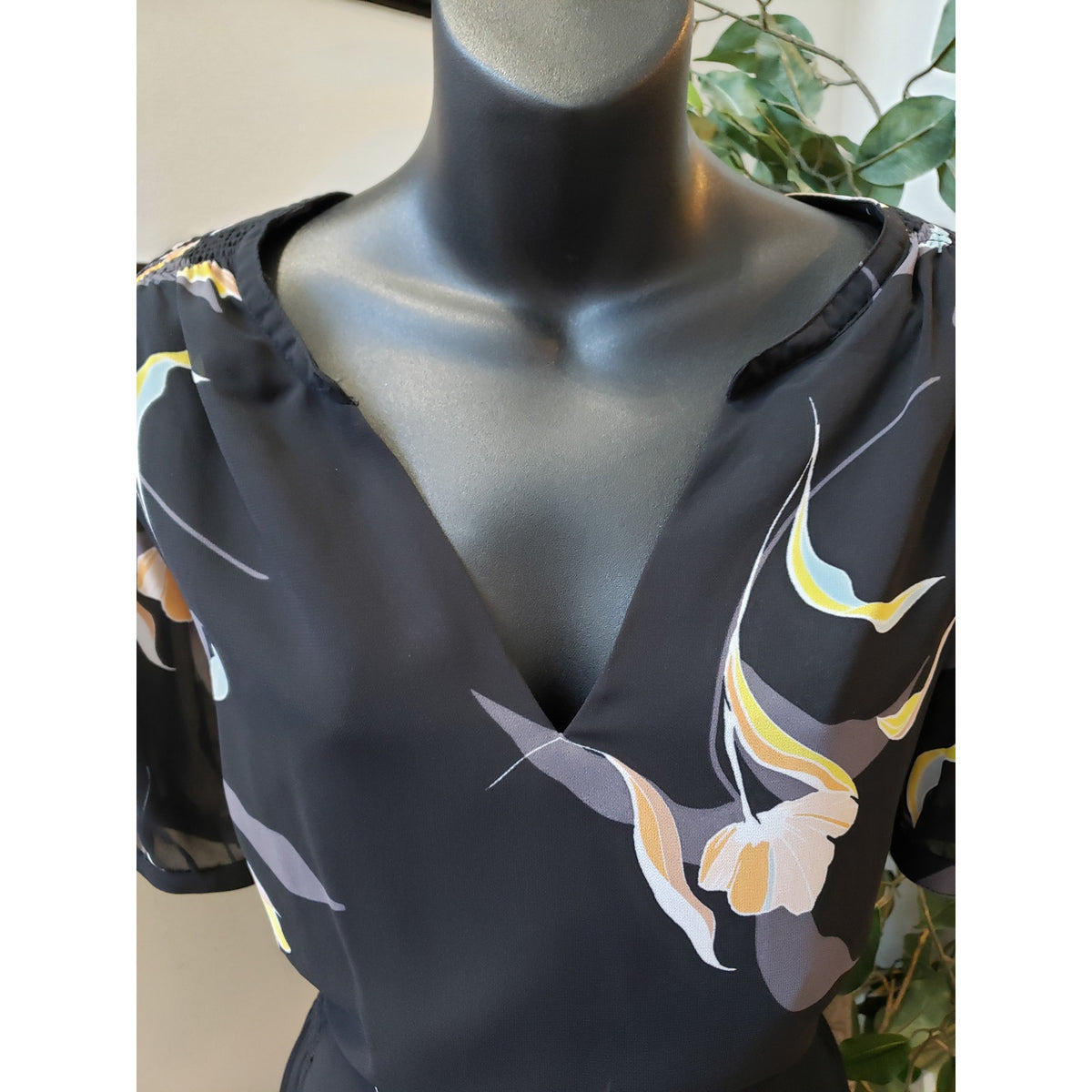 A New Day Long Maxi Dress Womens XL Black Floral Sheer Lined Short Sleeve V Neck