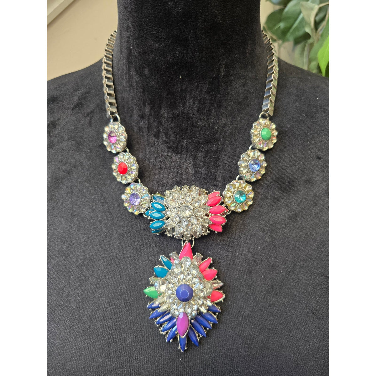 Women's Silver-tone Multi-color Rhinestone Medallion Pendant Statement Necklace