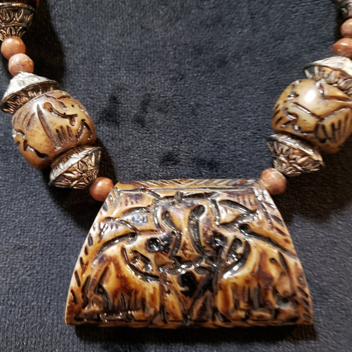 Womens Fashion Brown Wood Tibetan Agate Bead Pendant Necklace with Lobster Clasp