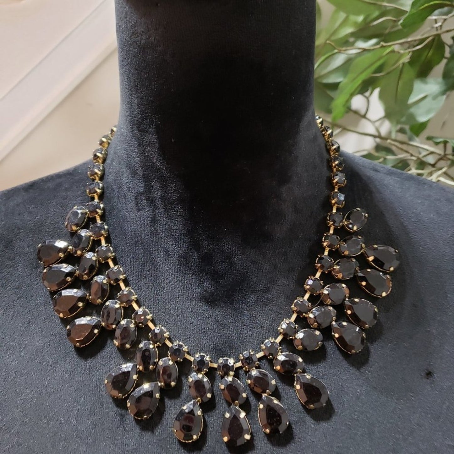 Gold Tone & Black Beaded Teardrop Statement Fashion Jewellery Necklace