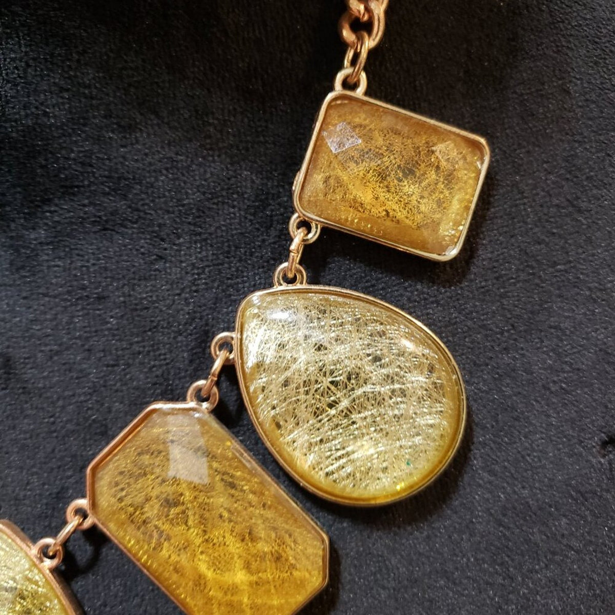 Womens Lucite Geometric Statement Gold Tone Chain Necklace with Lobster Clasp