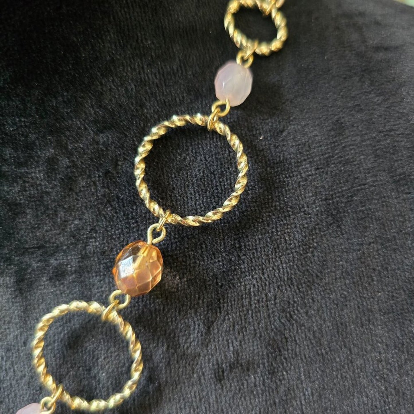 Womens Gold Tone Pink & Topaz Beads Twisted Rope Circles Linked Necklace Jewelry