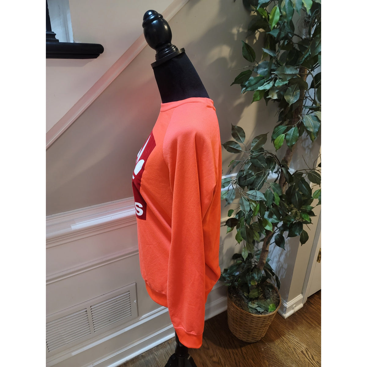 Adidas Sweatshirt Women's Medium Orange Crew Neck Raglan Shoulder Ribbed Hem