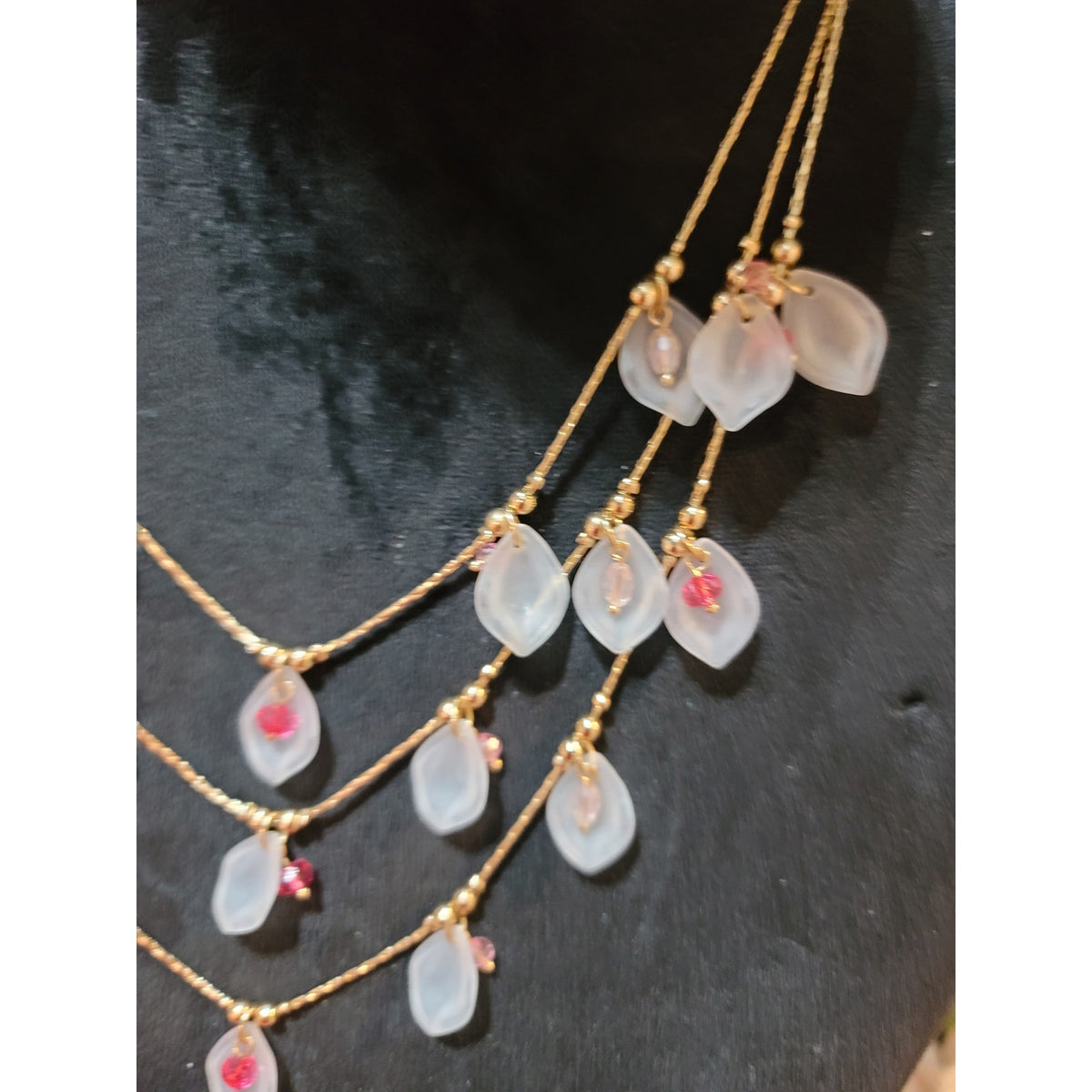 Women's Layered Gold Chain Necklace With Frosted Petal Charms And Pink Beads