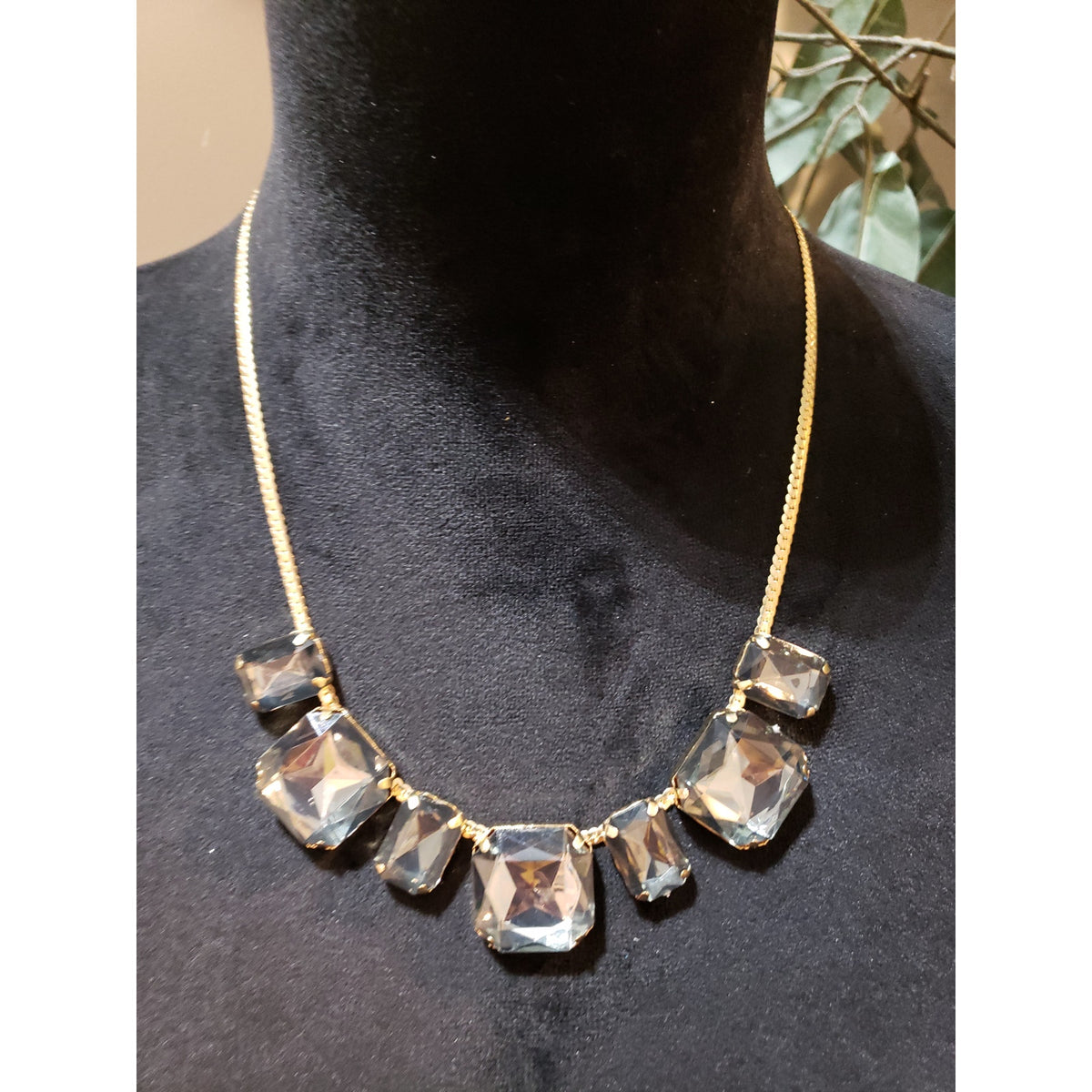 Womens Gold Tone Faceted Crystal Squared Away Collar Necklace with Lobster Clasp