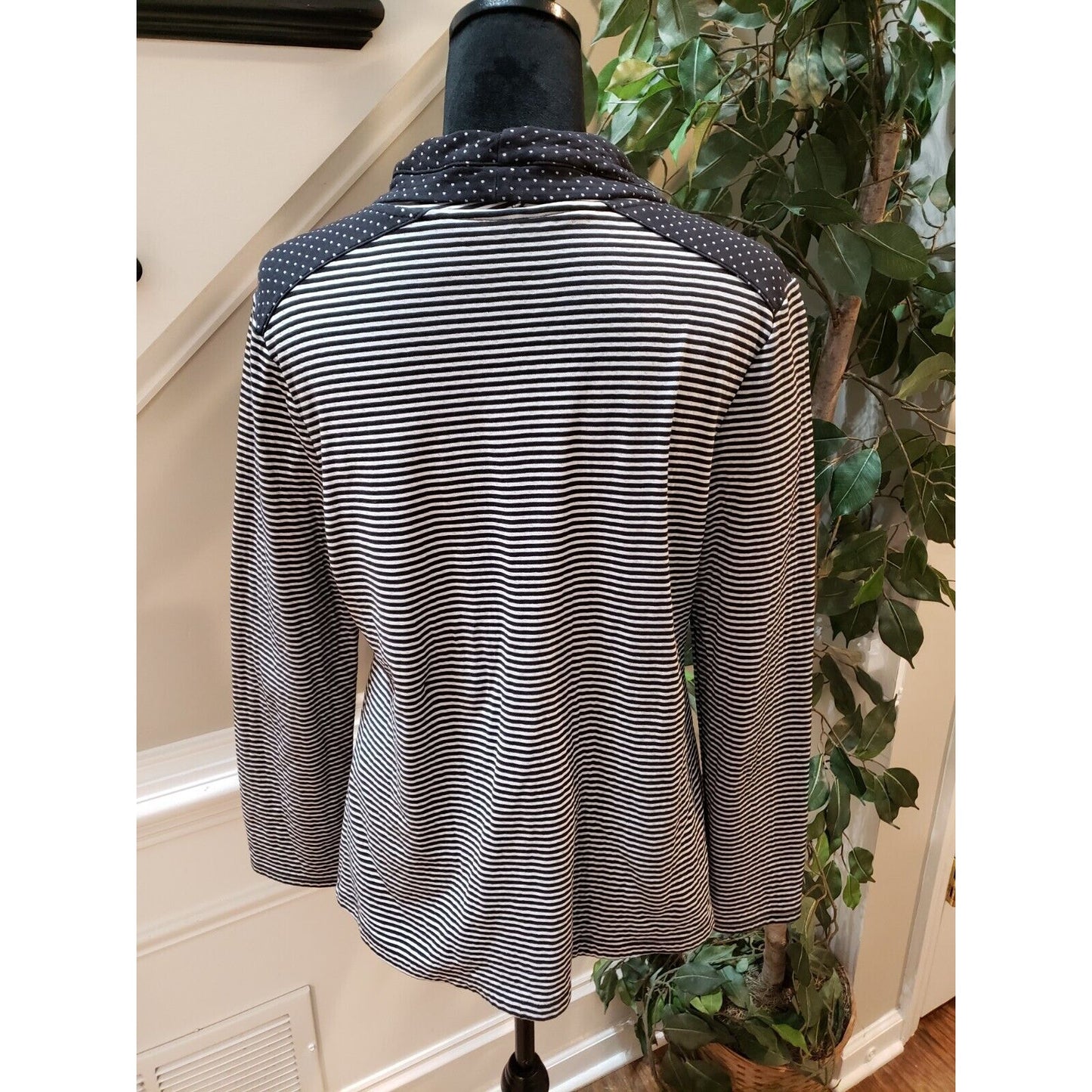 Weekends by Chico's Women's Black White Striped Long Sleeve Cowl Neck Sweater 1M