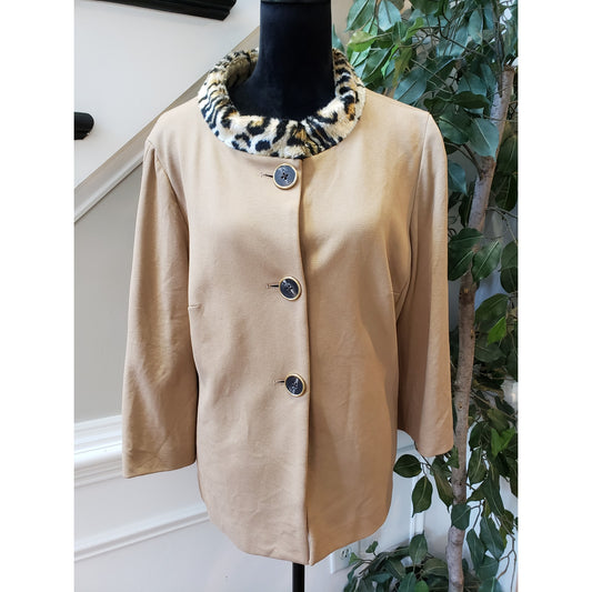 Chico's Jackets Women's XL Beige Lined 3/4 Sleeve Leopard Collar Button Front
