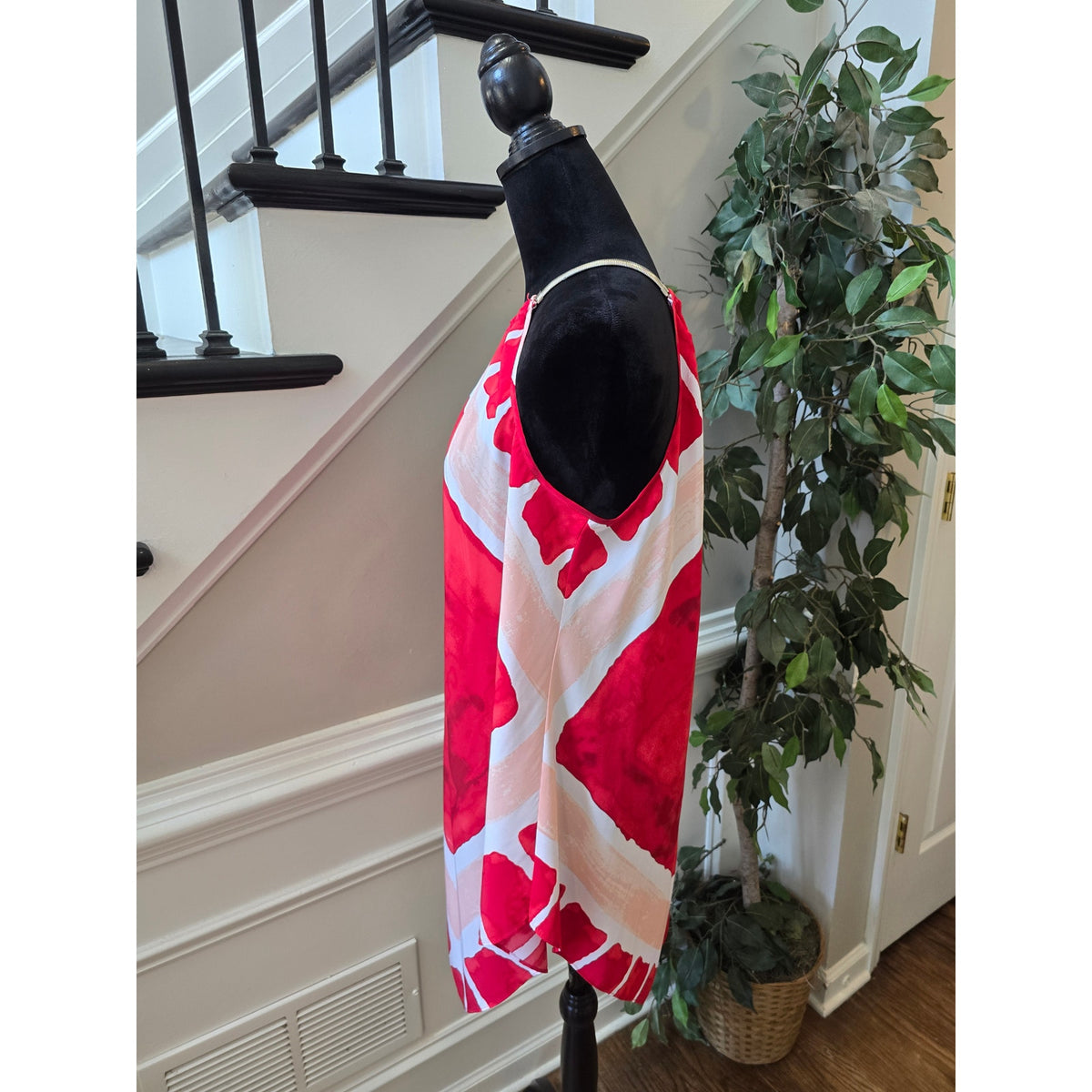 Alfani Halter Dress Woman SZ 0X Coral Red Abstract Back Keyhole Handkerchief Hem