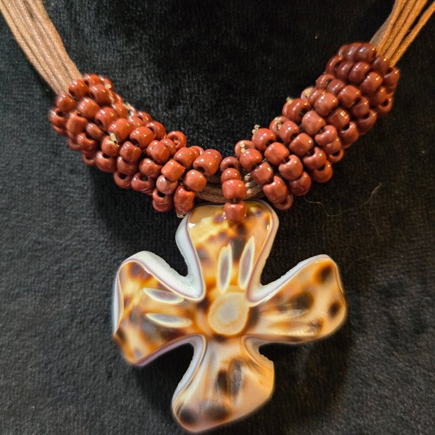Women Fashion Orange Flowers & Plants Beaded Pendants Necklace with Button Clasp