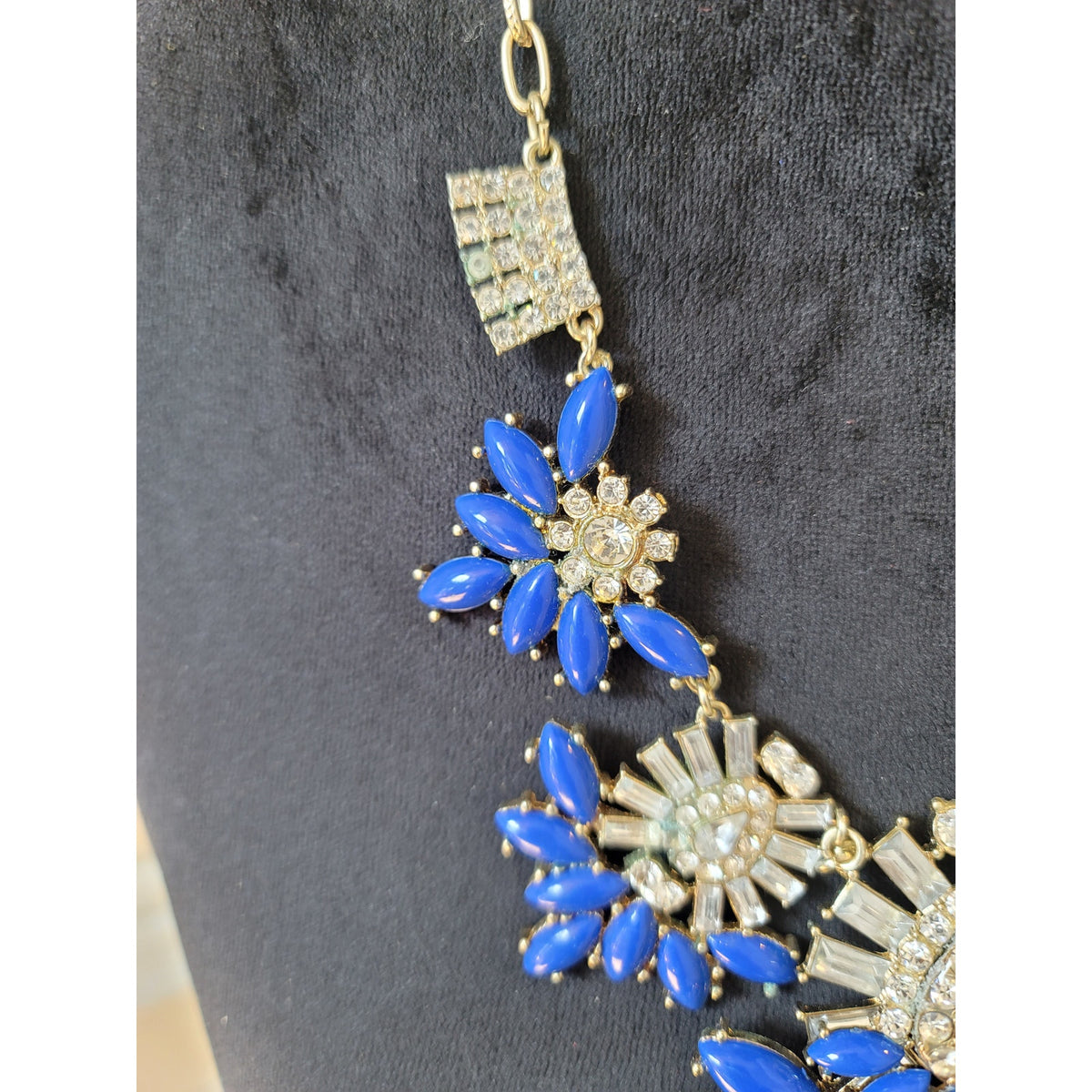 Women's Blue Statement Bib Necklace With Crystals And Lobster Clasp Lock