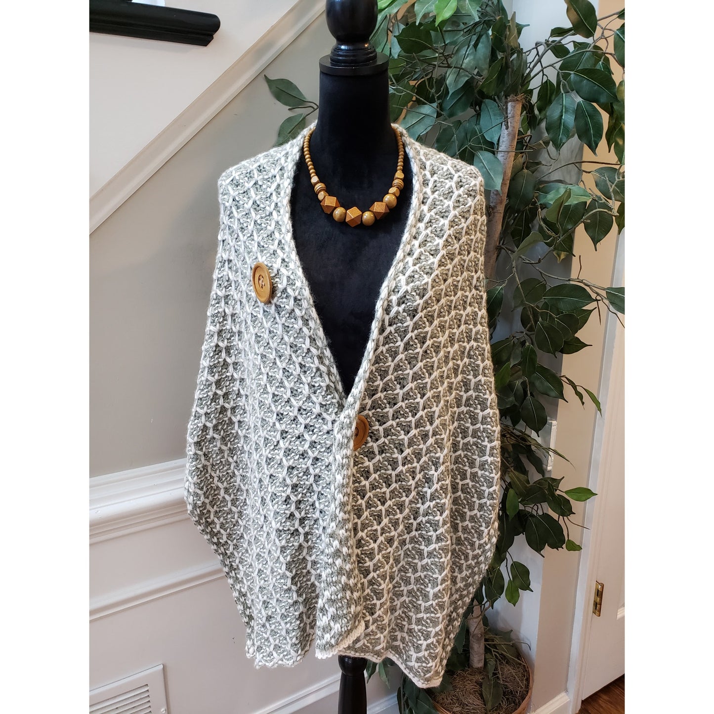 Simply Noelle Poncho Cardigan Womens Gray Knit Two Button Front Asymmetrical