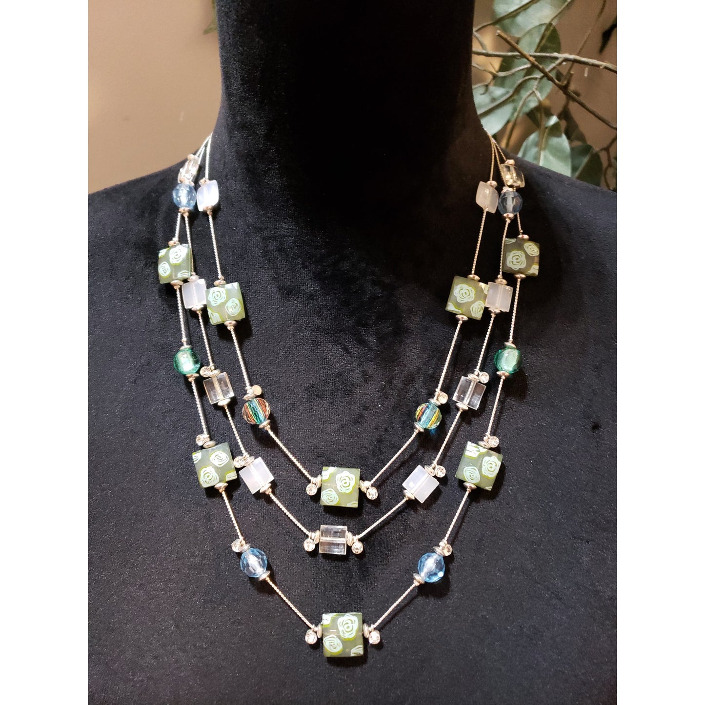 Women 3 Tired Multi Art Glass Resin Beads Rhinestone Statement Necklace Jewelry