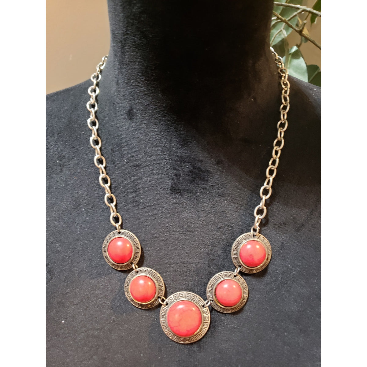 Womens Western Gold Plated Retro Carving Inlaid Coral Gemstone Necklace Jewelry