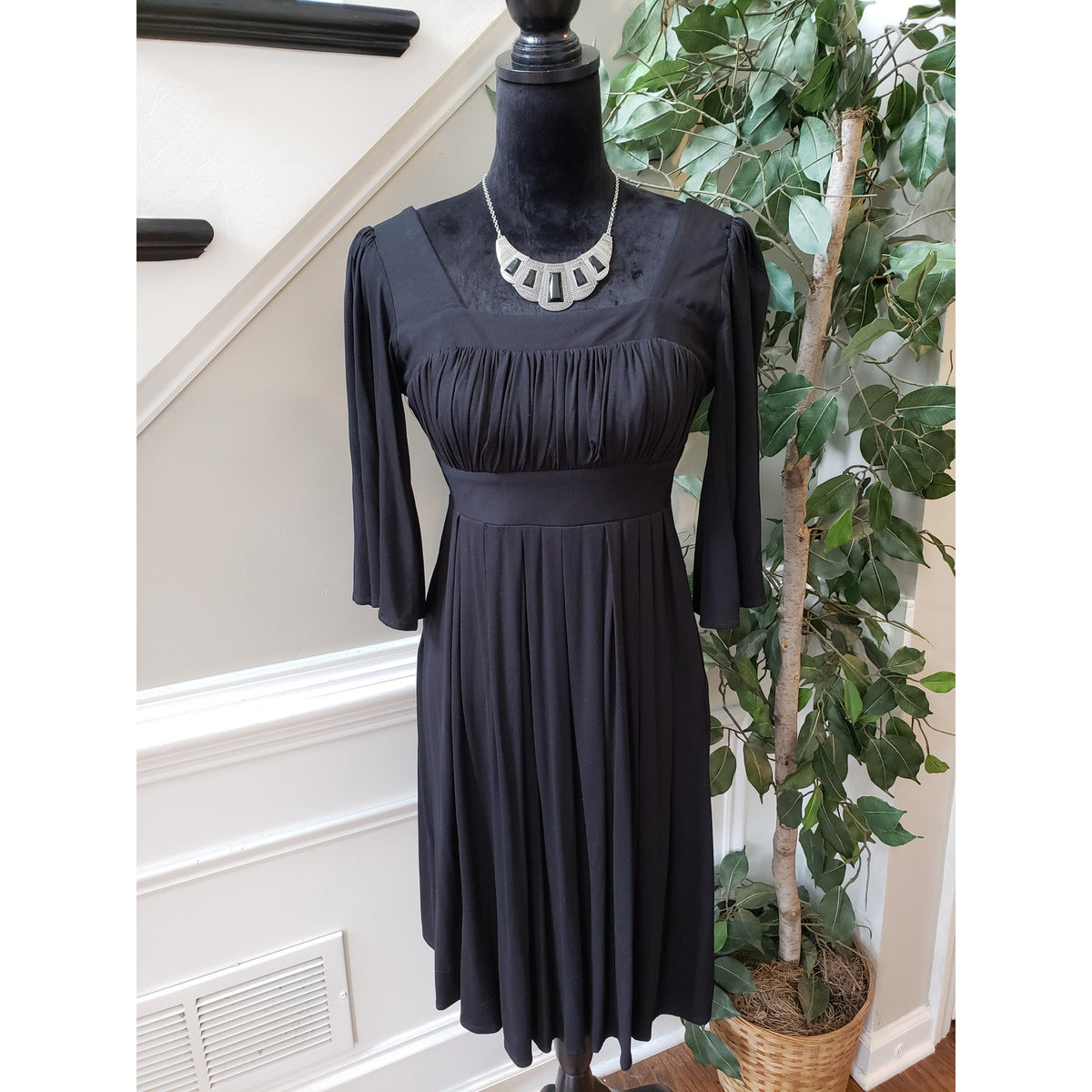 Rubber Ducky Fit & Flare Dress Womens Medium Black Empire Waist Pleated Stretch