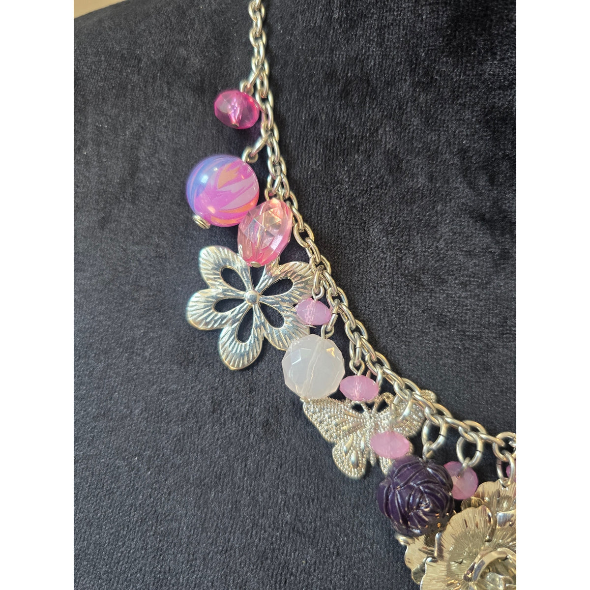 NY Silver Tone Pink Purple Floral Charm Statement Necklace