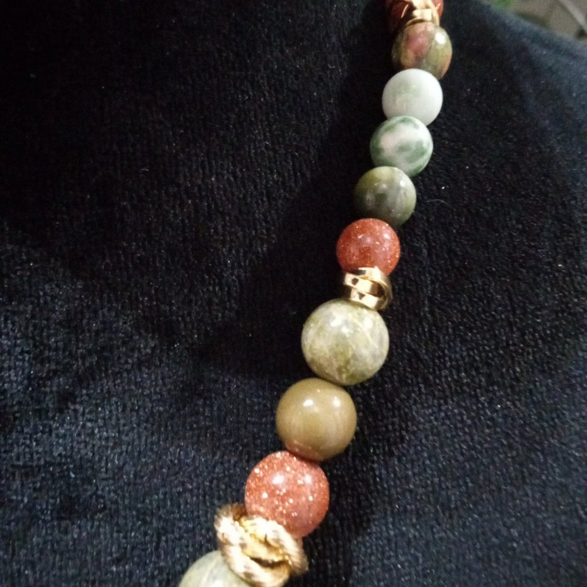 Womens Fashion Multicolor Chunky Pearl Beaded Collar Necklace with Lobster Clasp
