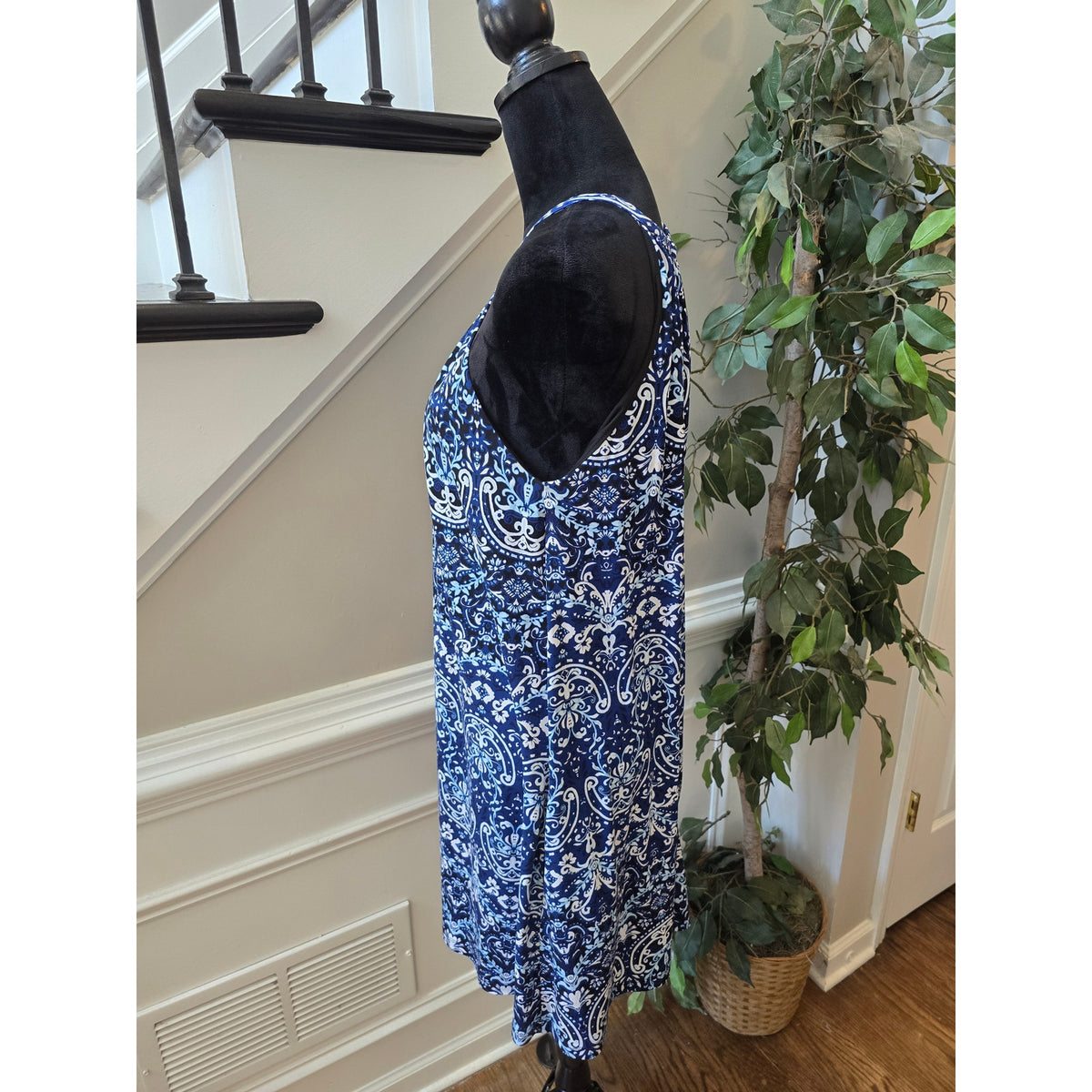 Jones New York A-Line Dress Women's Medium Blue Damask Halter Neck Shelf Bra