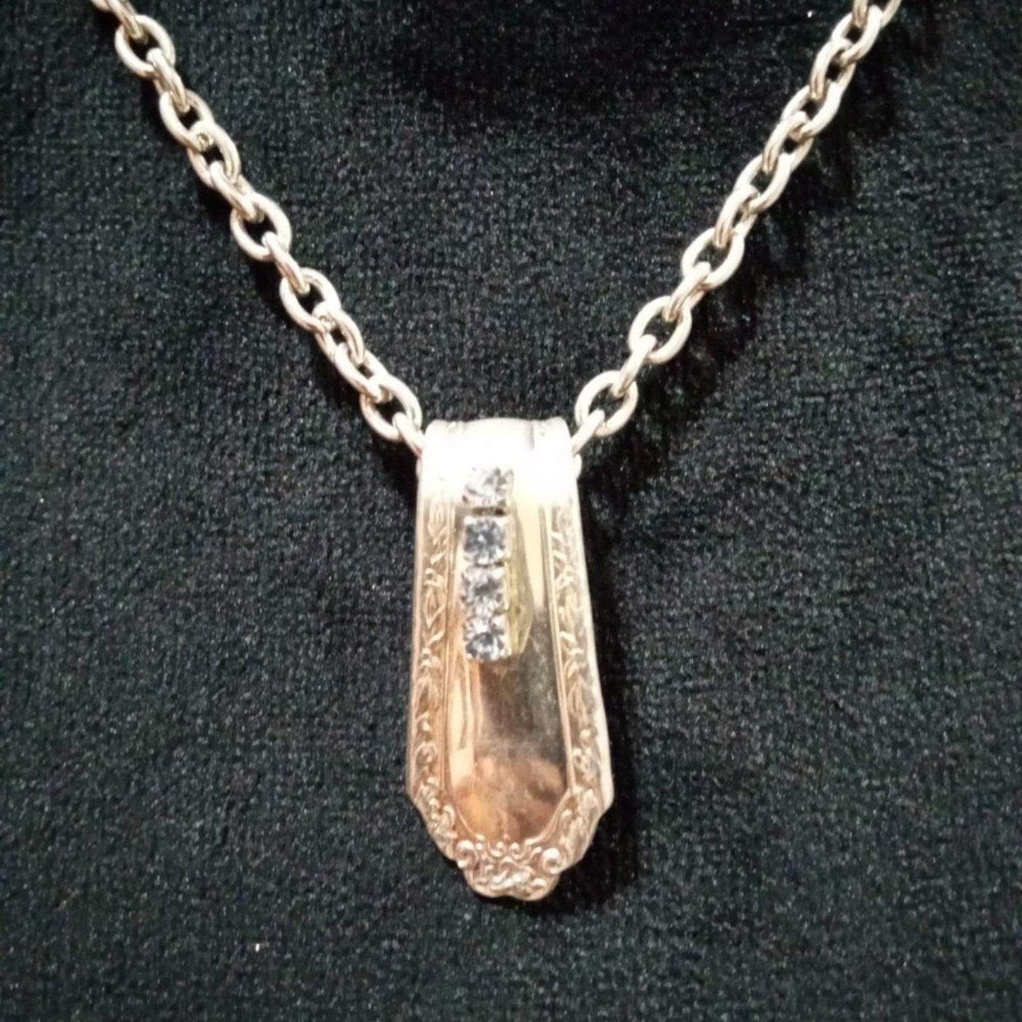 Womens Fashion Rhinestones Charm Chunky Gold Tone Bar Pendant Teardrop Necklace