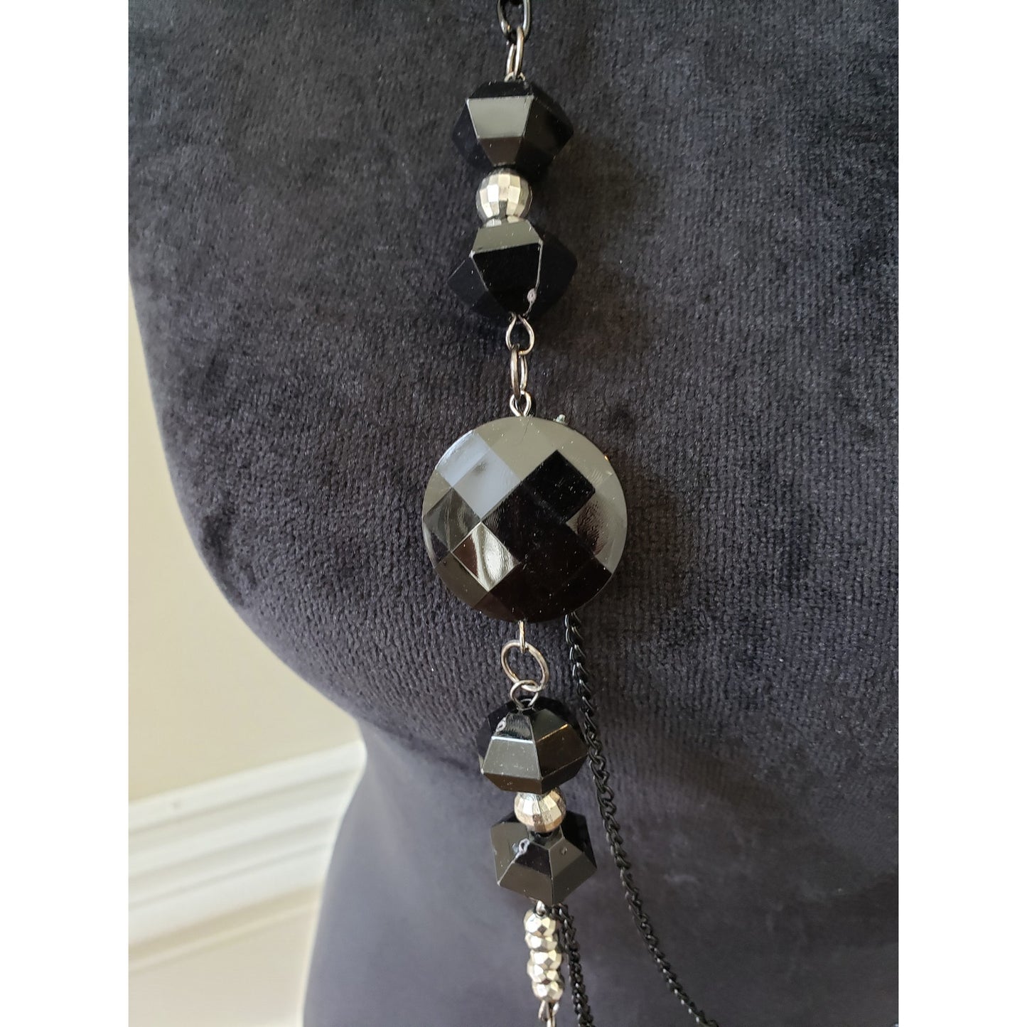 Women Black Tone Multi Layered Faceted Glass Beads Statement Necklace w/ Lobster