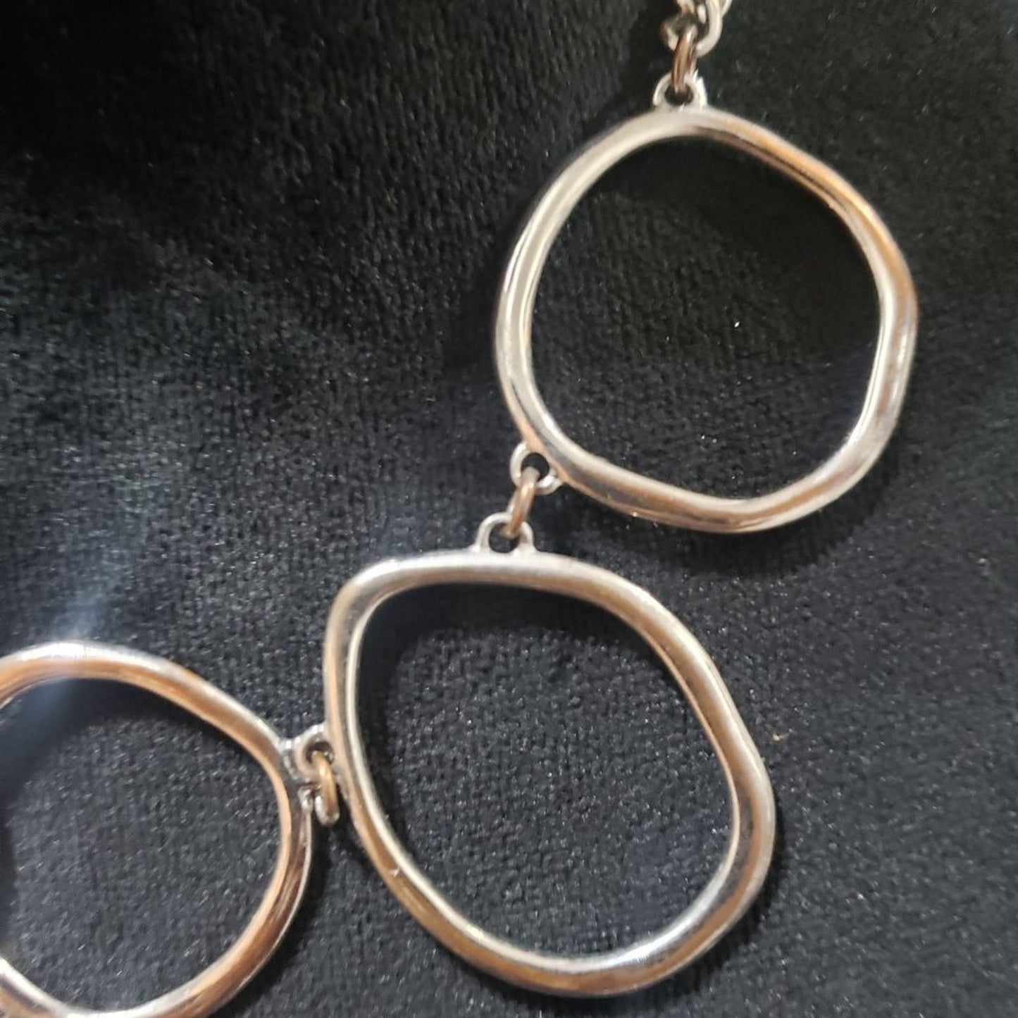 Womens Fashion Gold Tone Multi Circles Hoops Connected Chain Statement Necklace