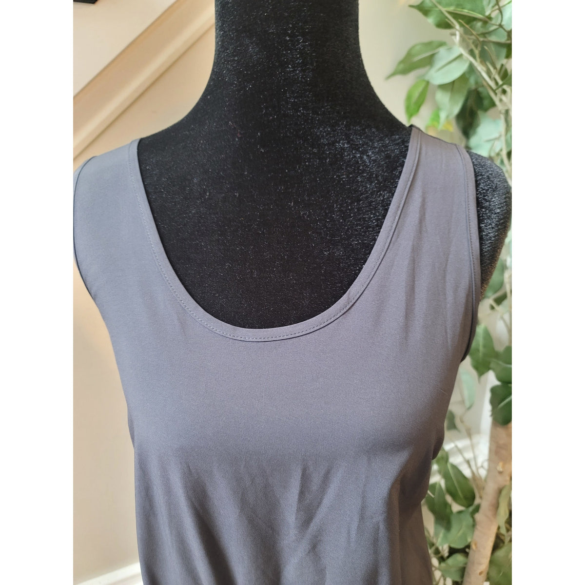 Aryn K Sleeveless Fit Flare Dress Women Medium Black Party Cocktail Formal