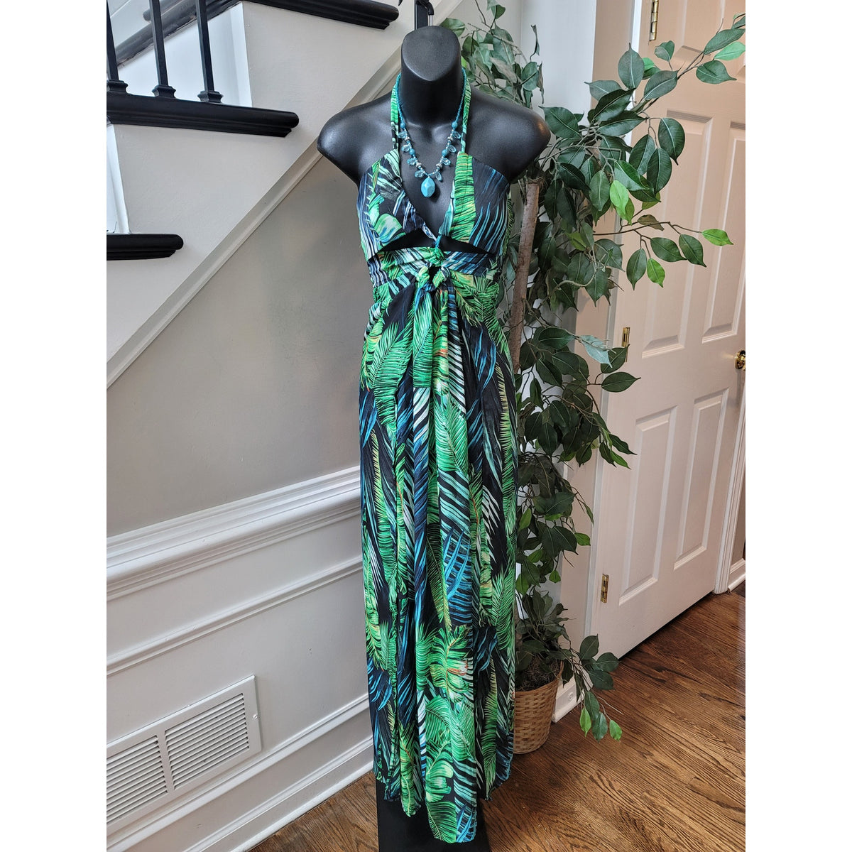 Shein Maxi Dress Women Small Green Black Tropical Halter Boho Summer Beachwear