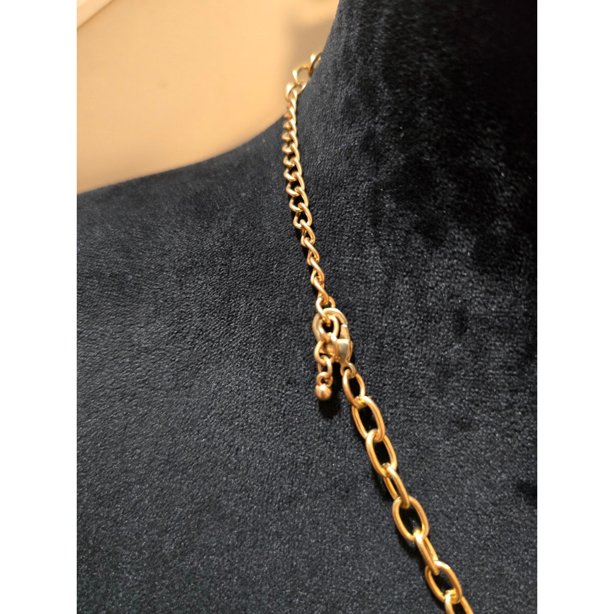 Gold Tone Rhinestone Lobster Bib Necklace Statement Layered Chain Dangle Crystal