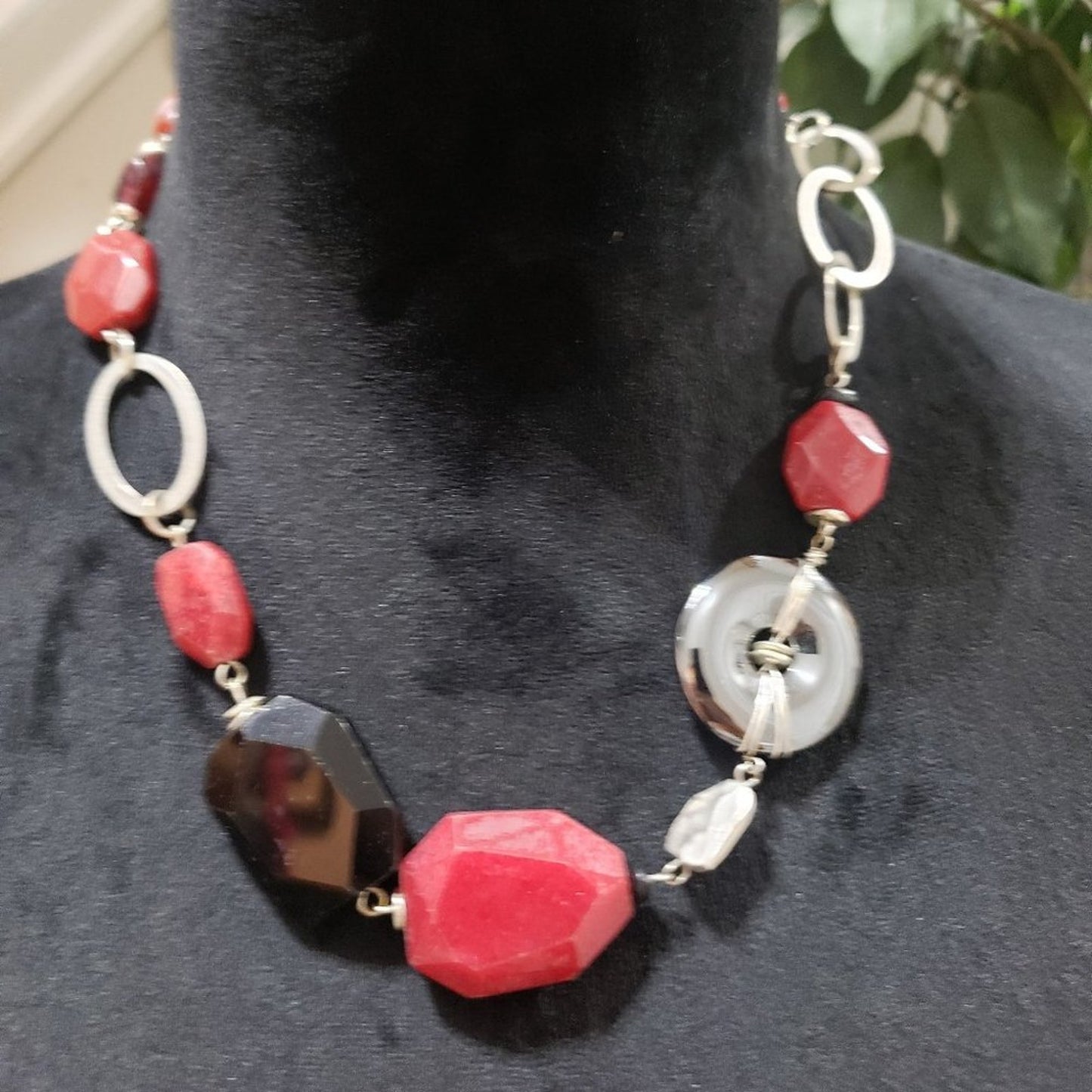 Chicos Women's Black and Red Chunky Beaded Fashion Jewelry Necklace