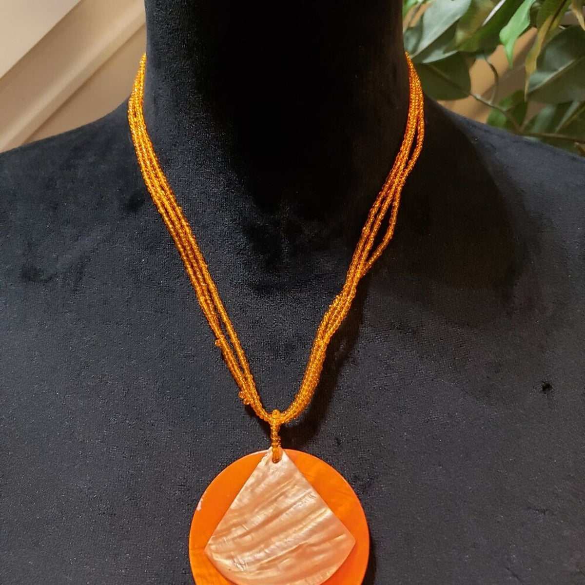 Vintage Beaded Orange Mother of Pearl Shell Round Pendant Necklace Lobster Clasp