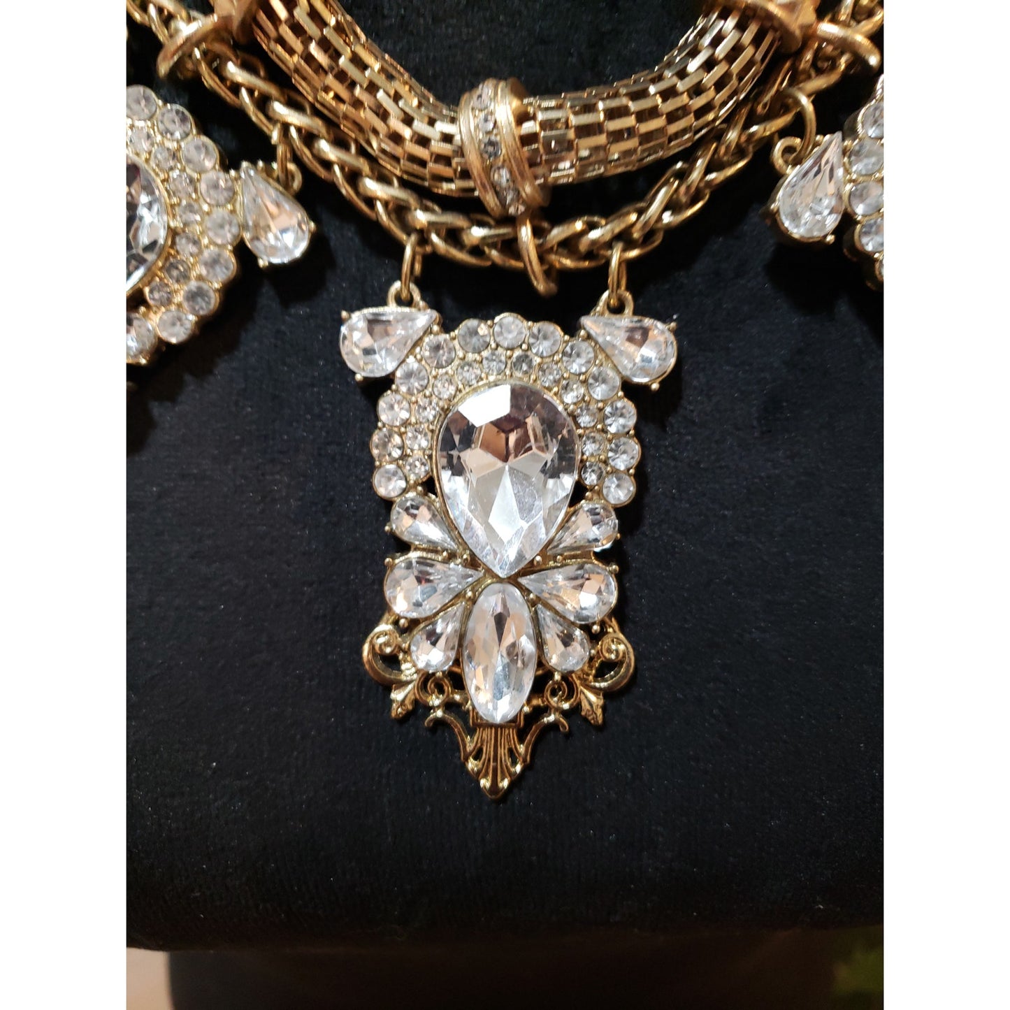 Women Gold Tone Sparkling Prong Set Crystals Rhinestone with Mesh Chain Necklace