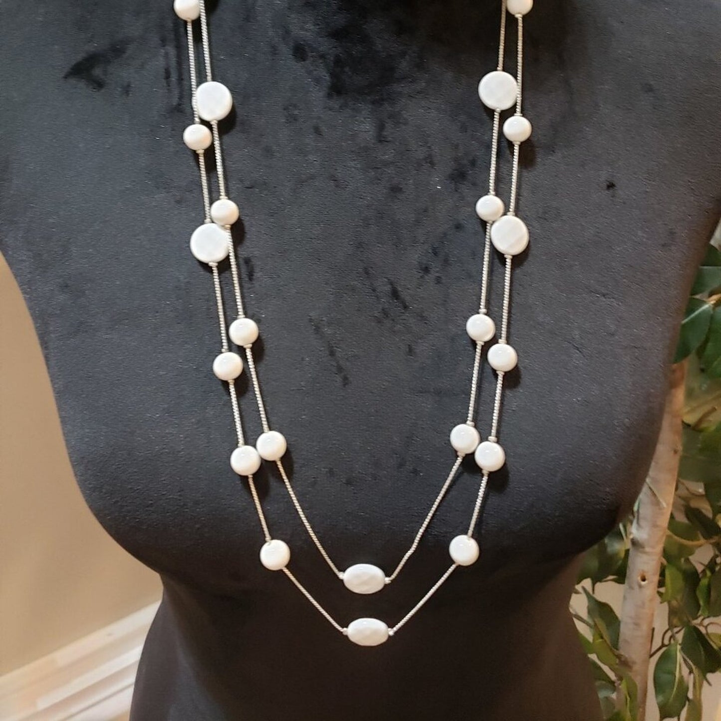 Womens Fashion White Pearl Stone and Beaded Necklace Jewelry with Lobster Clasp