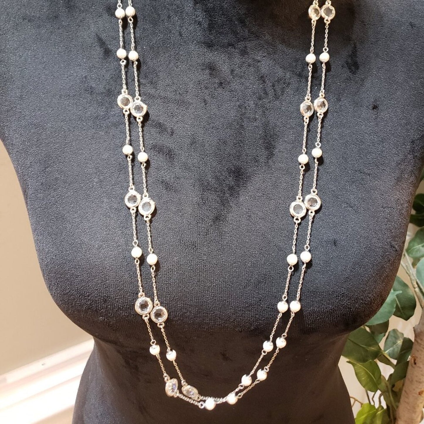 Banana Republic Womens Silver Tone 2 Strand Mother of Pearl Crystals Station Necklace