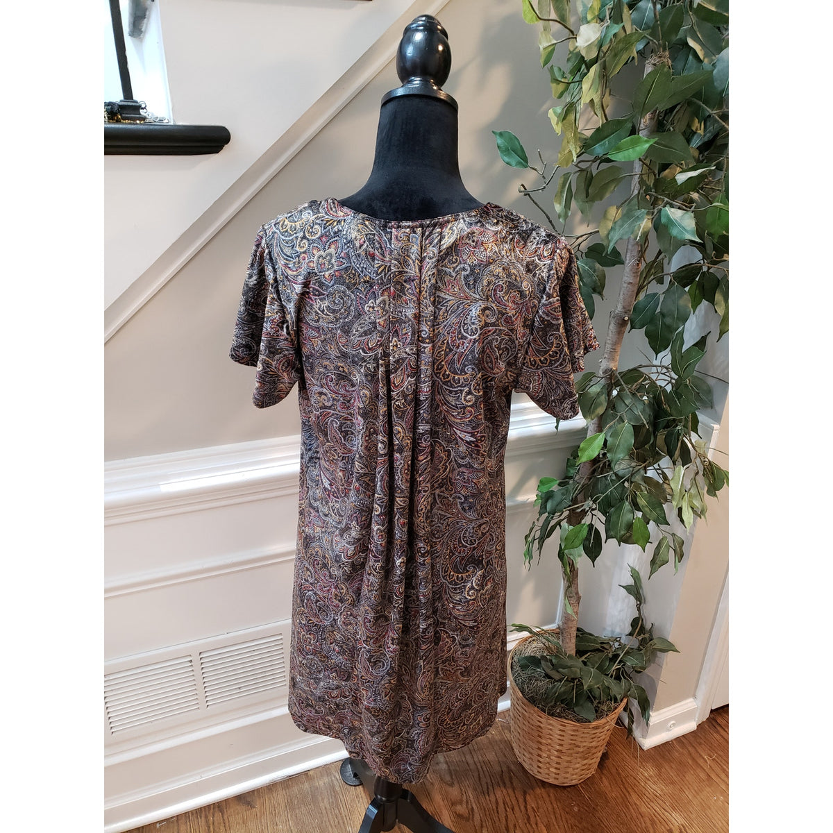Crea Mure Dress Women Size 8 Brown Paisley Velvet Beaded Neck Boho Short Sleeve